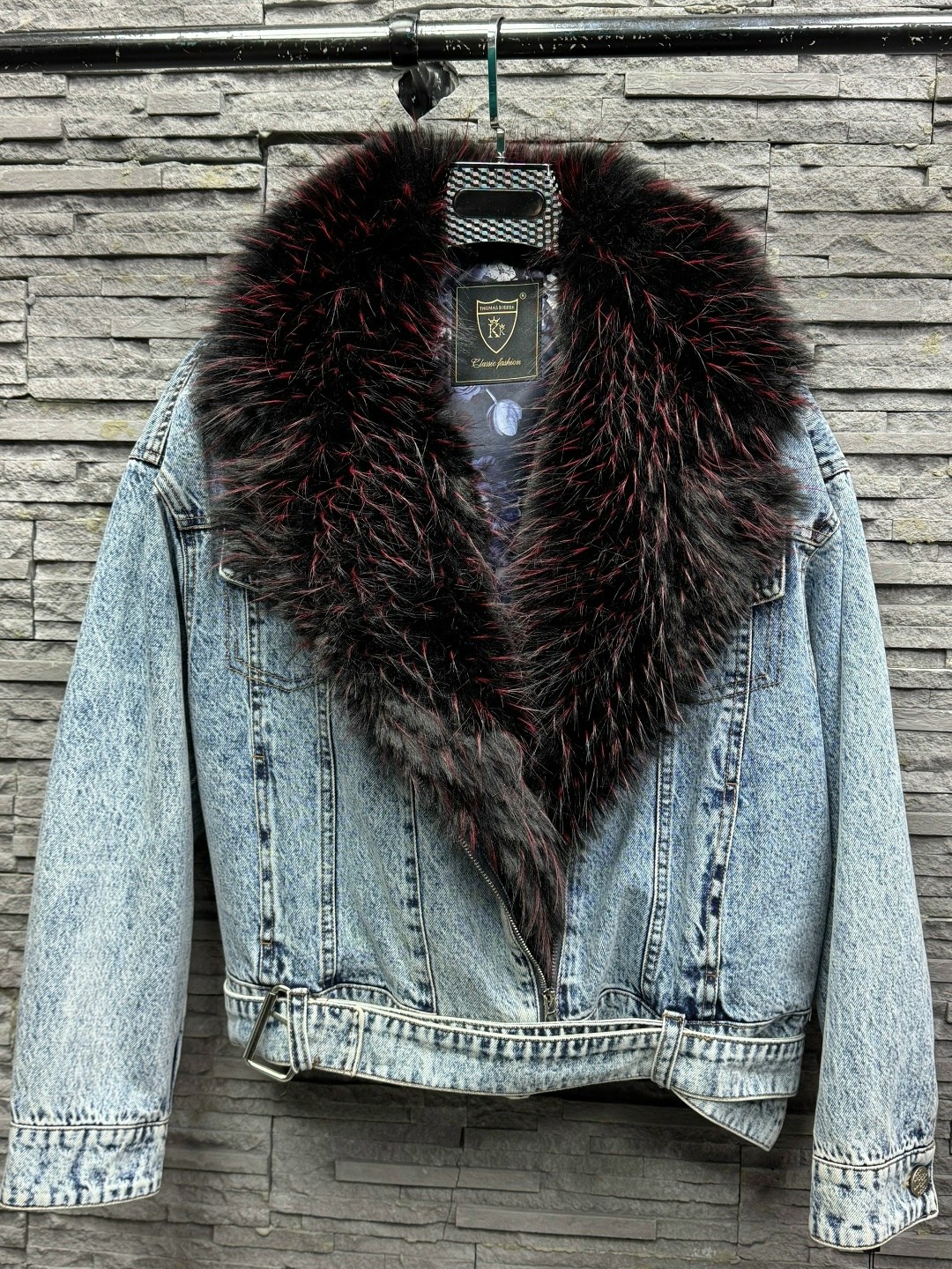 джинсовая куртка с мехом чернобурки,джинсовая куртка с мехом женская,женская джинсовая куртка с меховым воротником,джинсовка с мехом чернобурки,джинсовая куртка с мехом