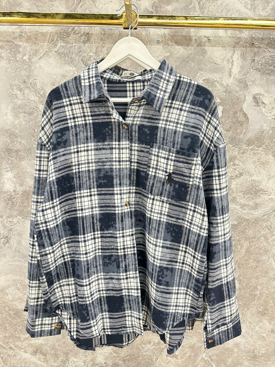 рубашка в клетку,клетчатая рубашка,женская рубашка,рубашка свободного кроя в клетку,рубашка в клетку женская