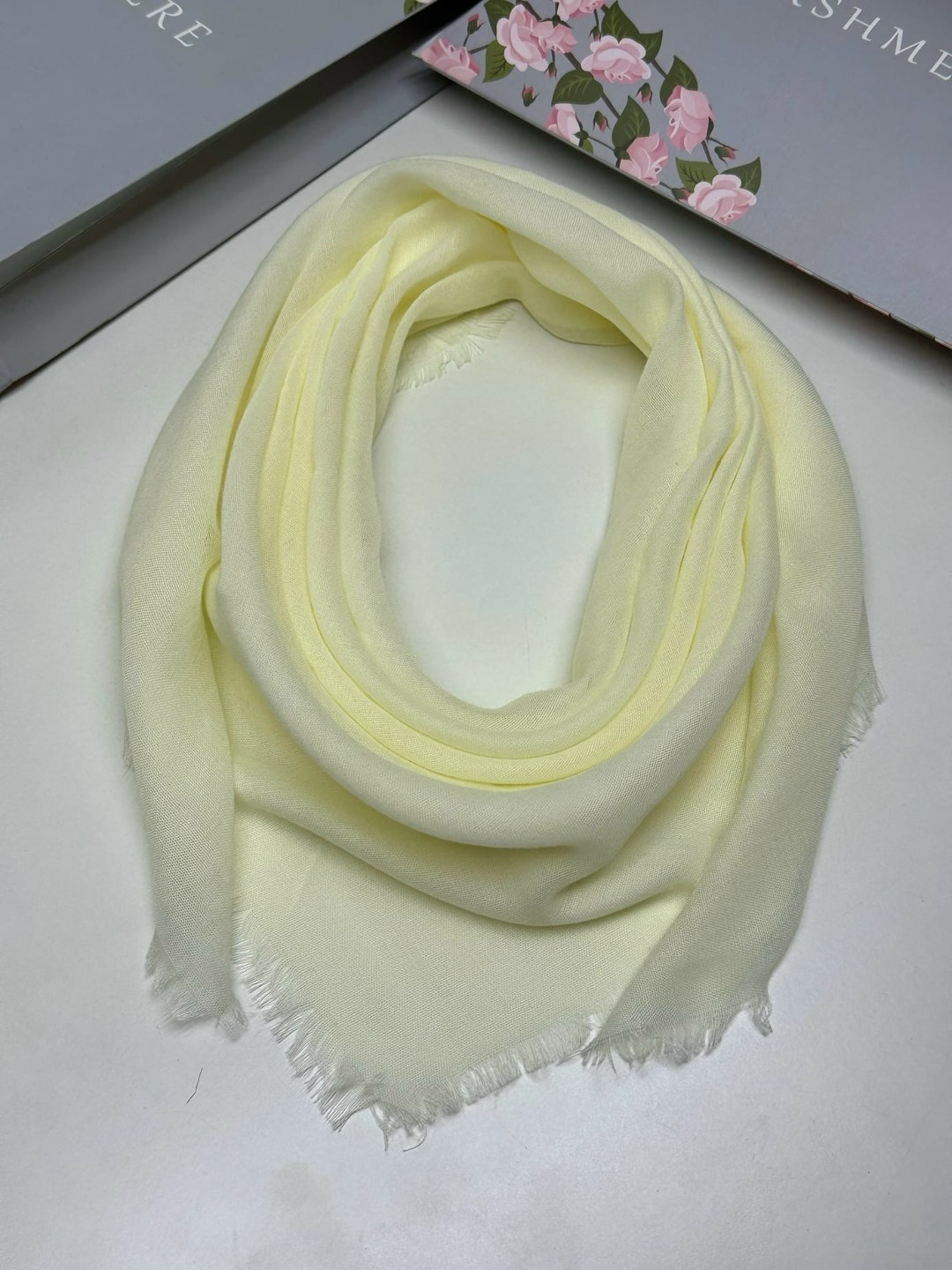 красные платки,платки шарф,красный однотонный платок,шарфы для женщин,кашемировый платок