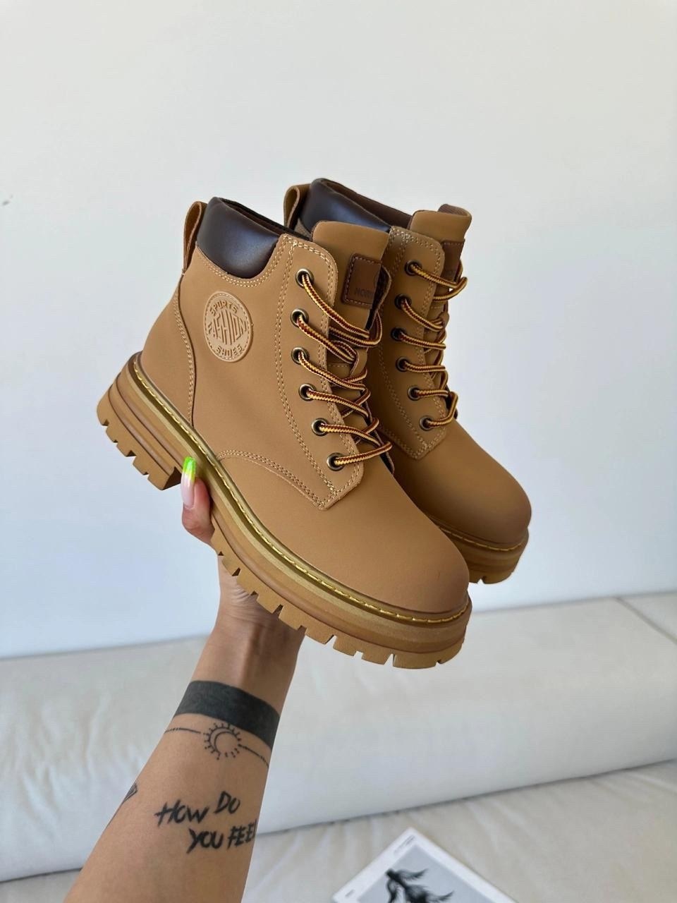 ,ботинки женские,ботинки модные,женская ,обуви