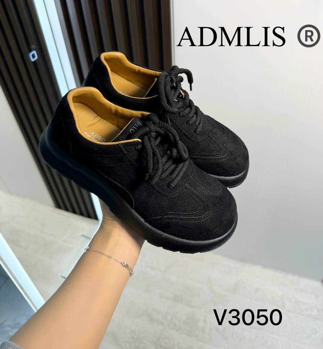 , женская,женские кроссовки,замшевые кроссовки,обуви