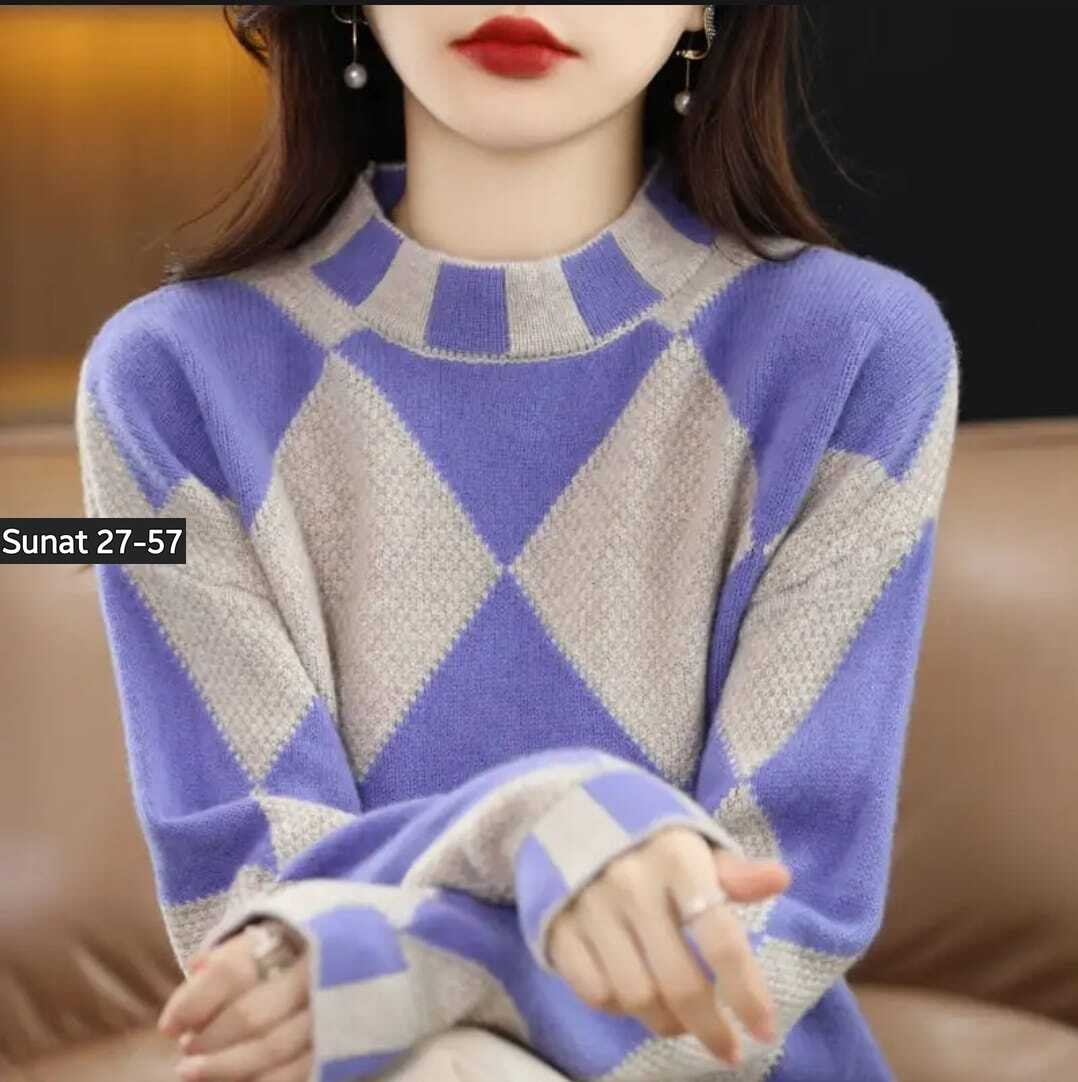 свитер в корейском стиле,свитер в клетку,свитера женские,модные свитера,универсальный свитер