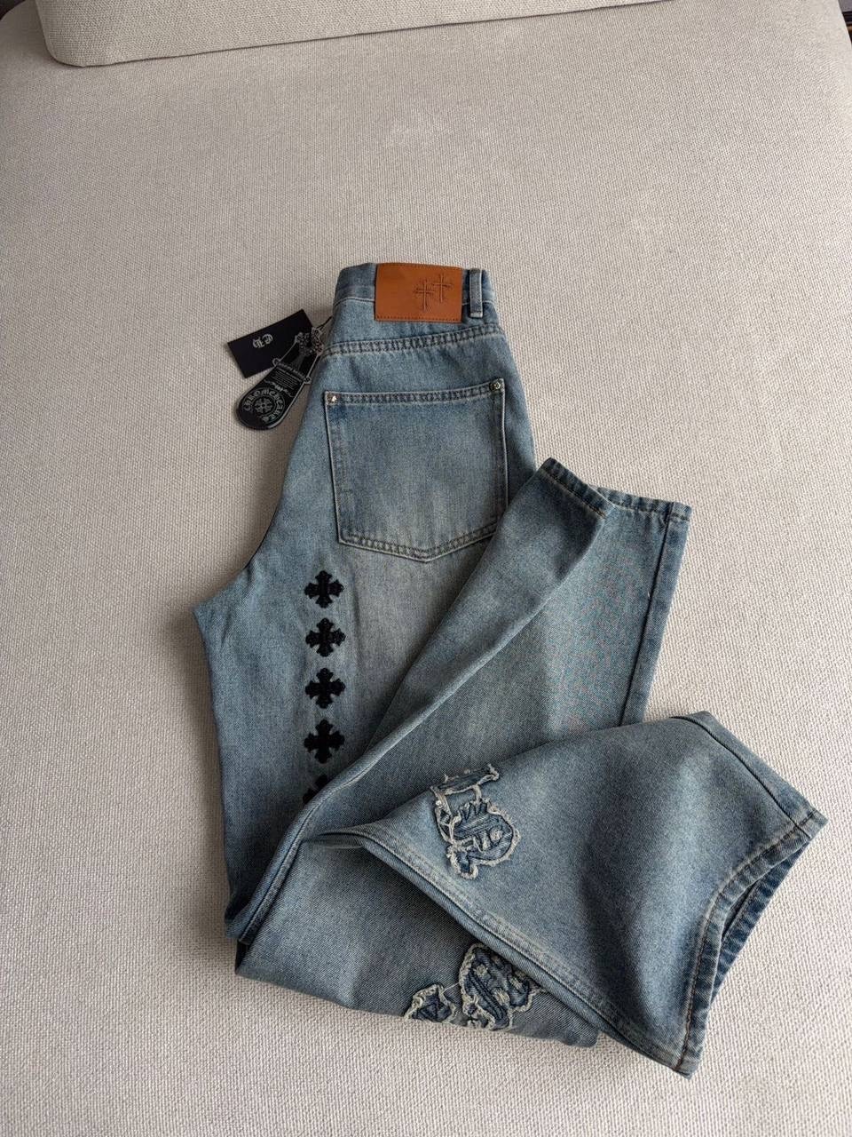 джинсовые брюки,модные джинсы,женские джинсы,джинсы с вышивкой,джинсы с узорами