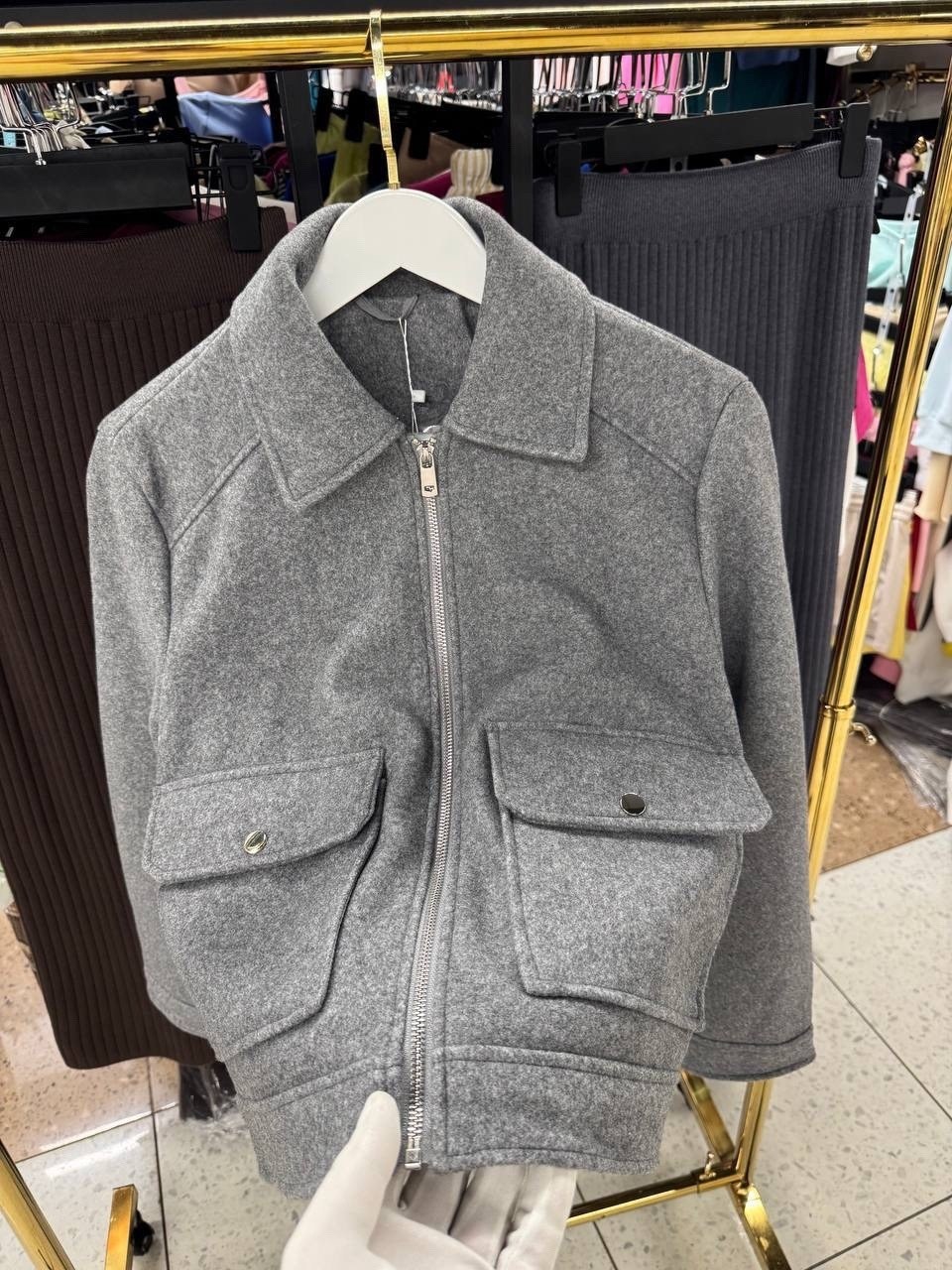 укороченная куртка,стильная куртка,косуха куртка,укороченная куртка букле zara,куртка с воротником