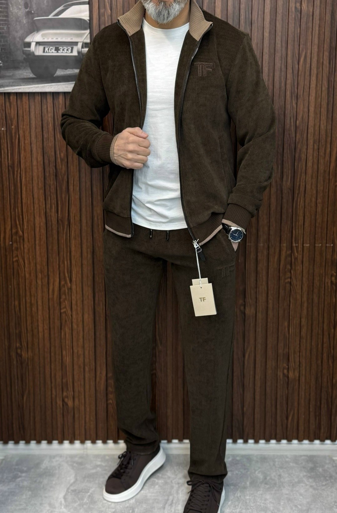 мужской спортивный костюм,спортивный костюм для мужчин вельвет,спортивный костюм,мужской костюм,костюм мужской велюровый