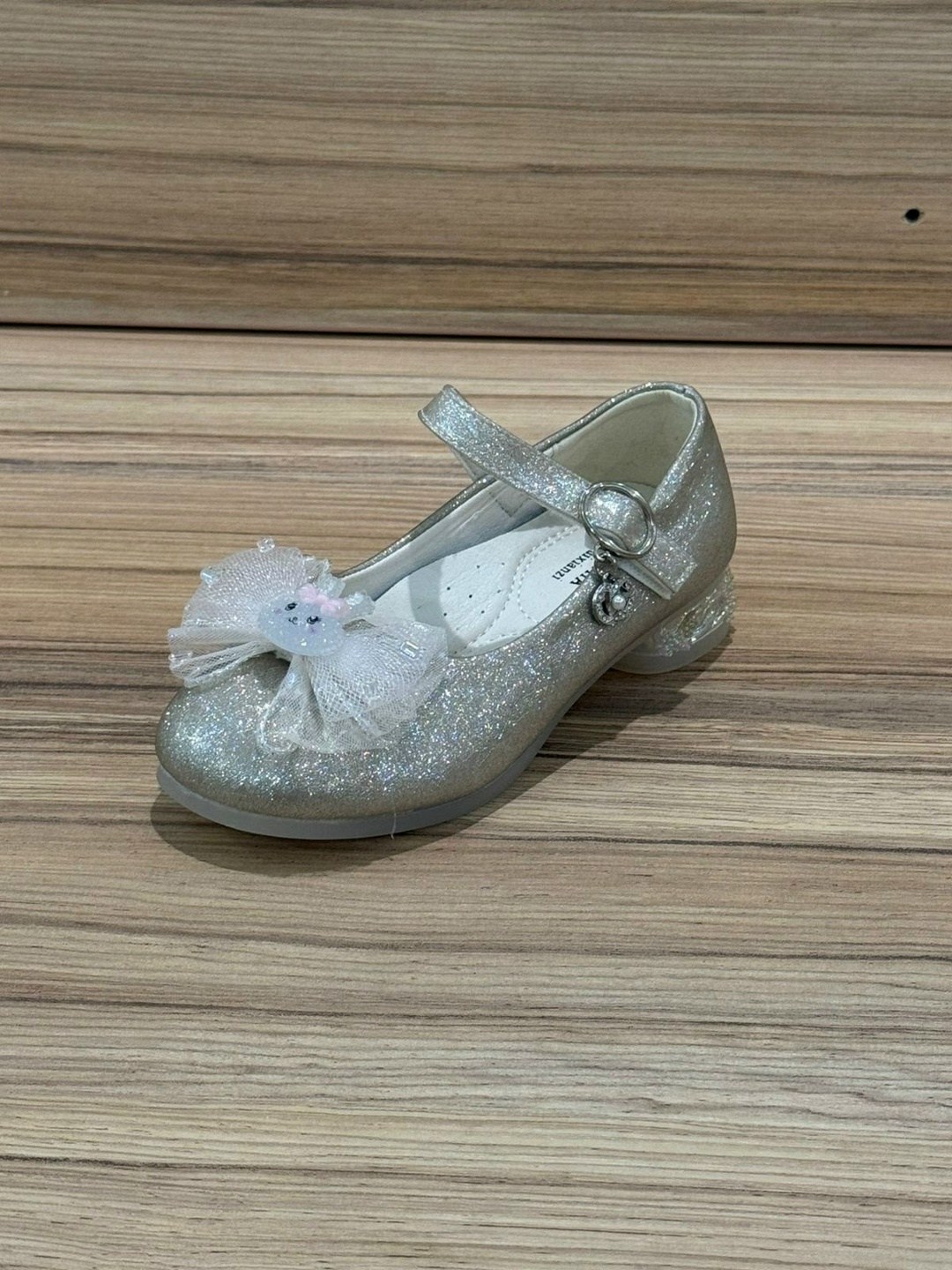 туфли для девочек,детские туфли,туфли нарядные для девочек,туфли принцессы,детские туфли для девочек