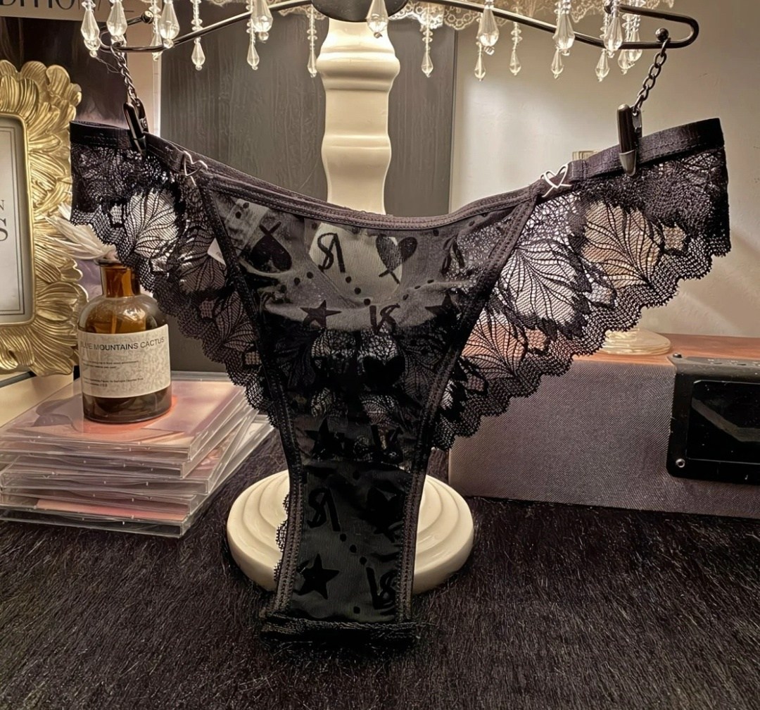 стринги женские кружевные,кружевные стринги,белые кружевные стринги,женское нижнее белье стринги,белые кружевные трусы женские