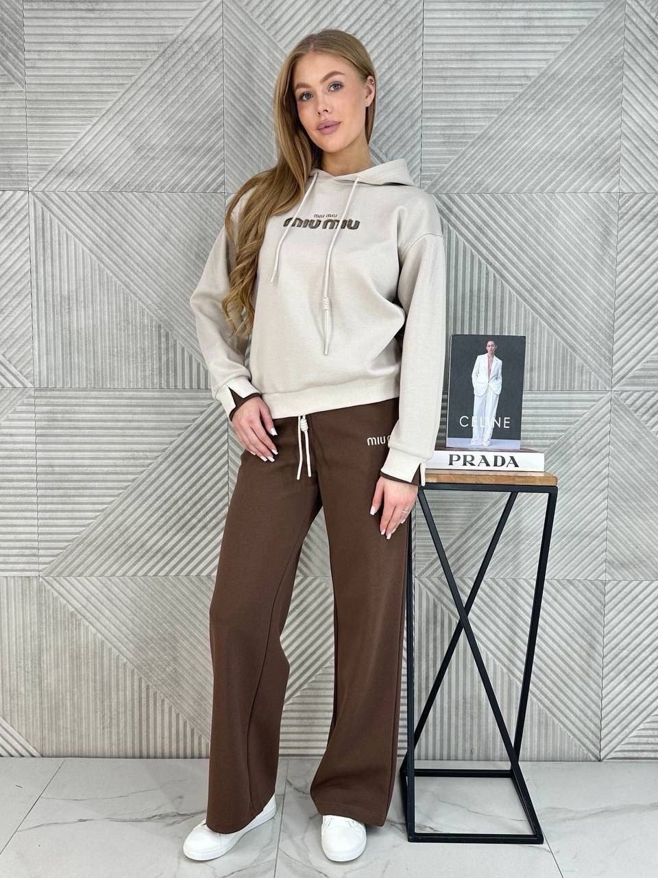 оранжевый костюм спортивный,женские костюмы спортивные,оранжевый костюм,спортивные костюмы,теплый спортивный костюм