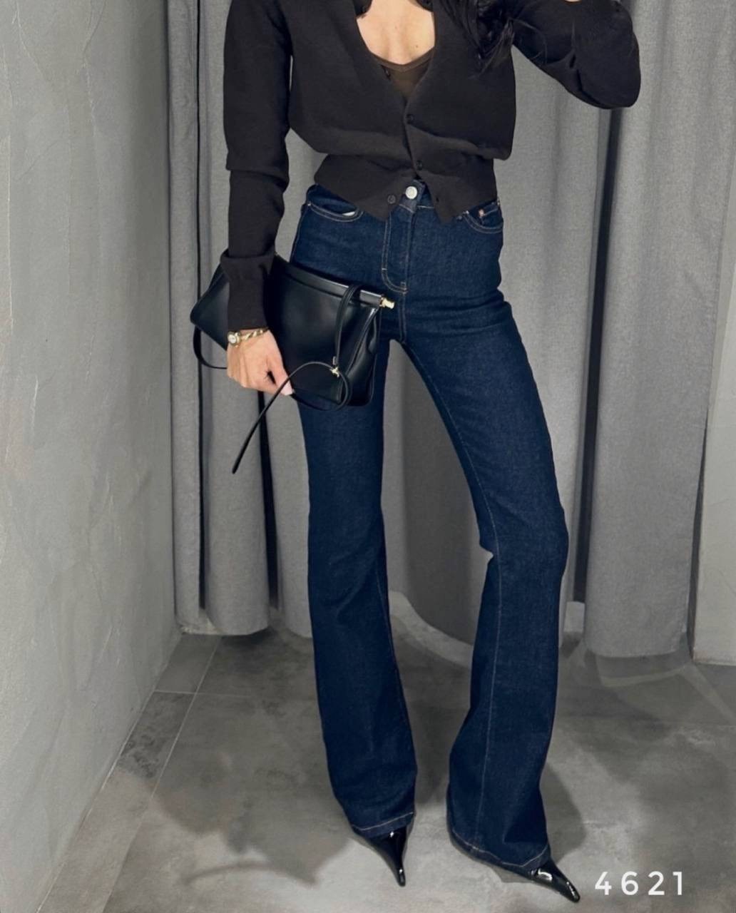 джинсы клеш женские,брюки джинсы,женские джинсы,расклешенные джинсы,расклешенные джинсы с высокой талией