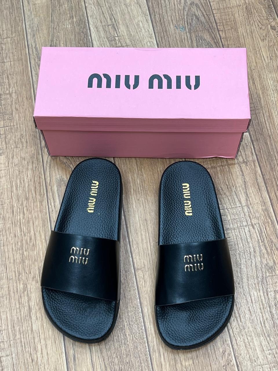 шлёпанцы miu miu,женские шлепанцы,шлепки женские,шлепки miu miu,летние женские шлепанцы
