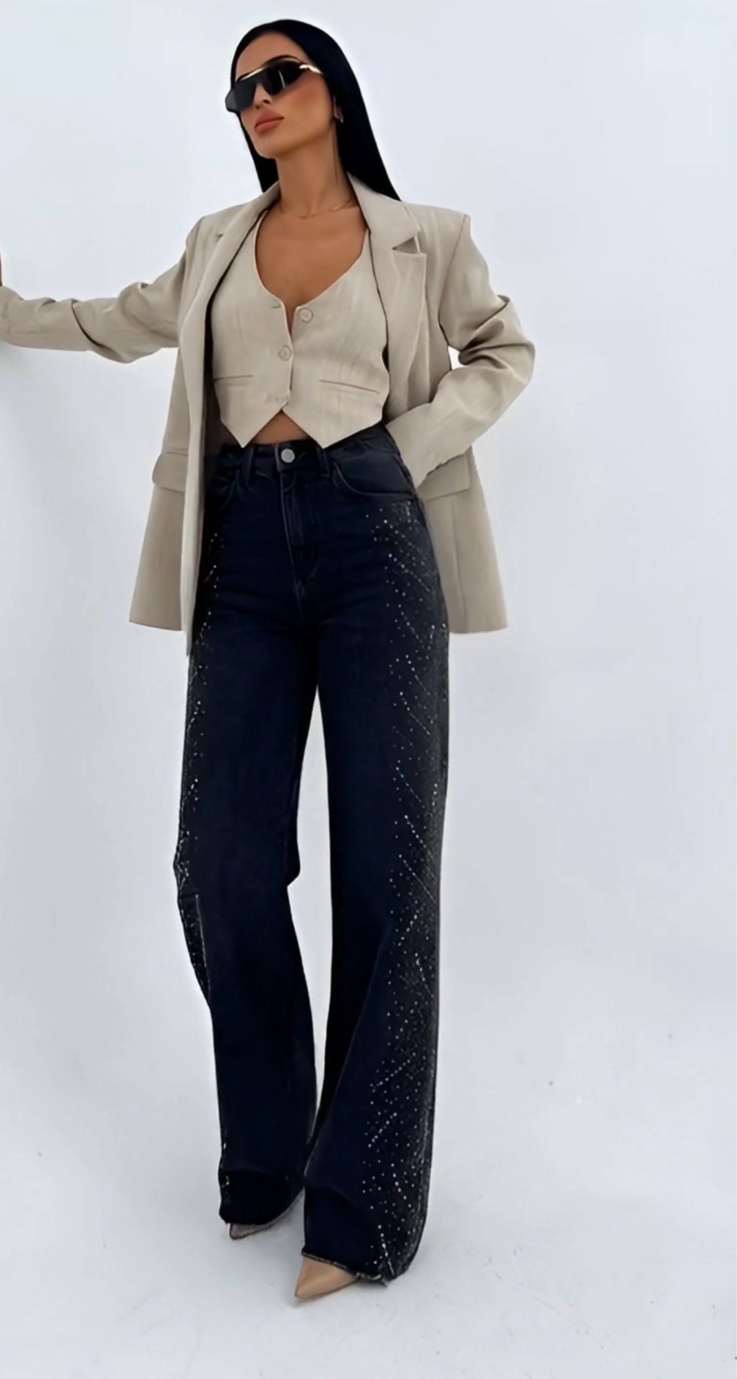 джинсы со стразами,джинсы женские стразы,джинсы женские zolla 22333710v06199d0 черные,джинсы со стразами в золла,черные джинсы со стразами