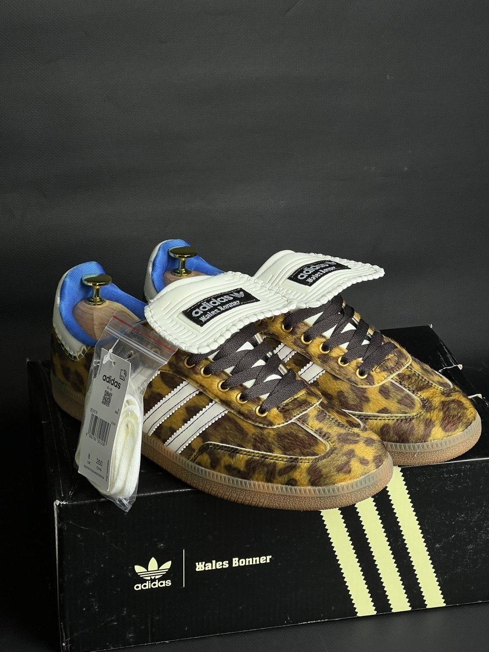 кроссовки adidas samba wales bonner кеды облегченные леопард,adidas samba wales bonner leopard кроссовки,кроссовки adidas samba wales bonner кеды облегченные леопард azirun,кроссовки adidas,кроссовки