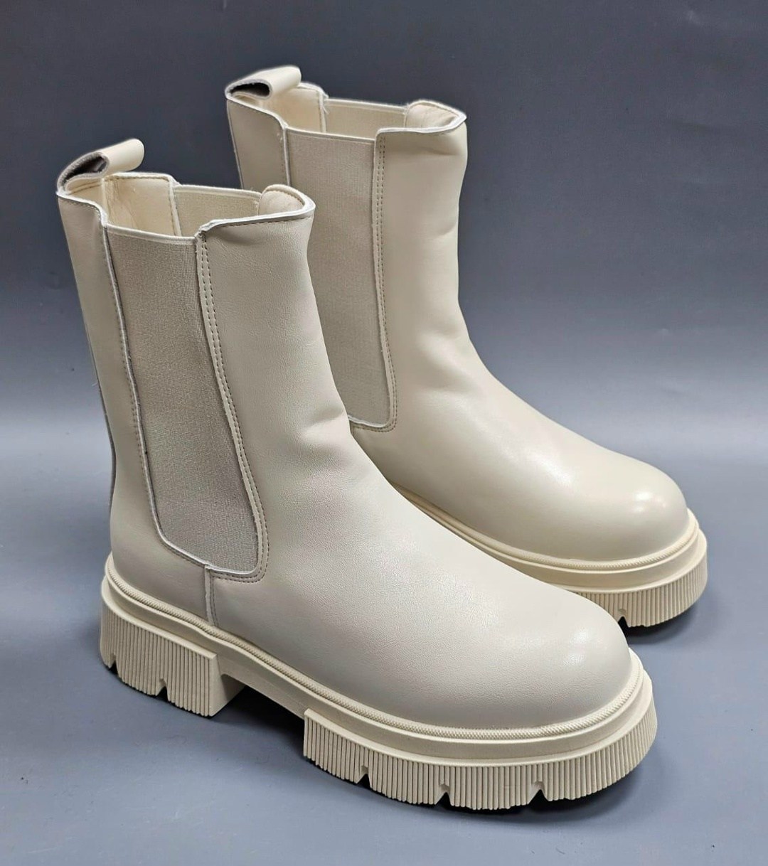 ,бежевые женские ботинки челси,бежевые ботинки,ботинки женские,ботинки женские челси