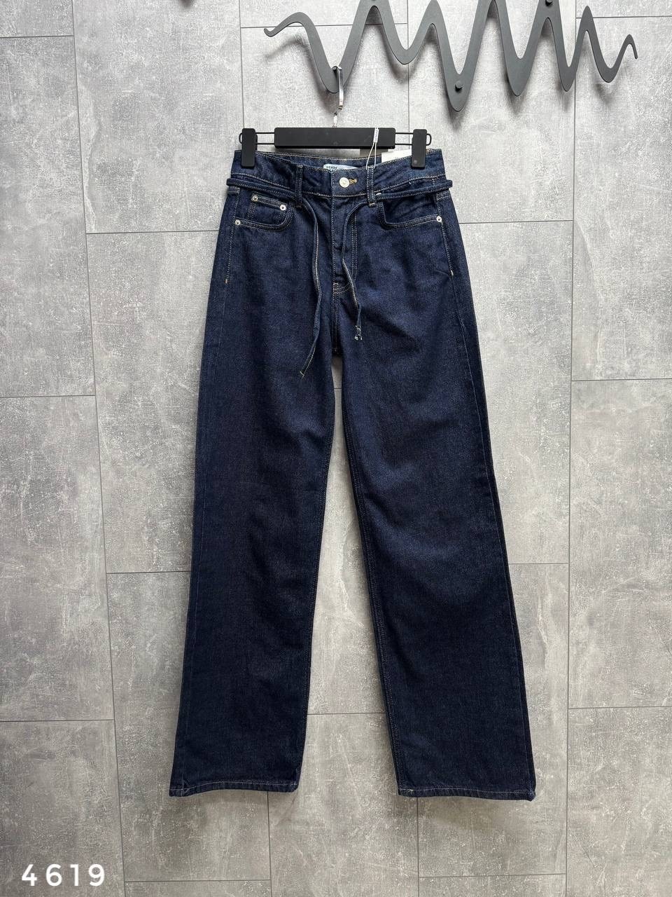 куртка стильная,повседневная куртка,куртка бомбер,куртка с карманом