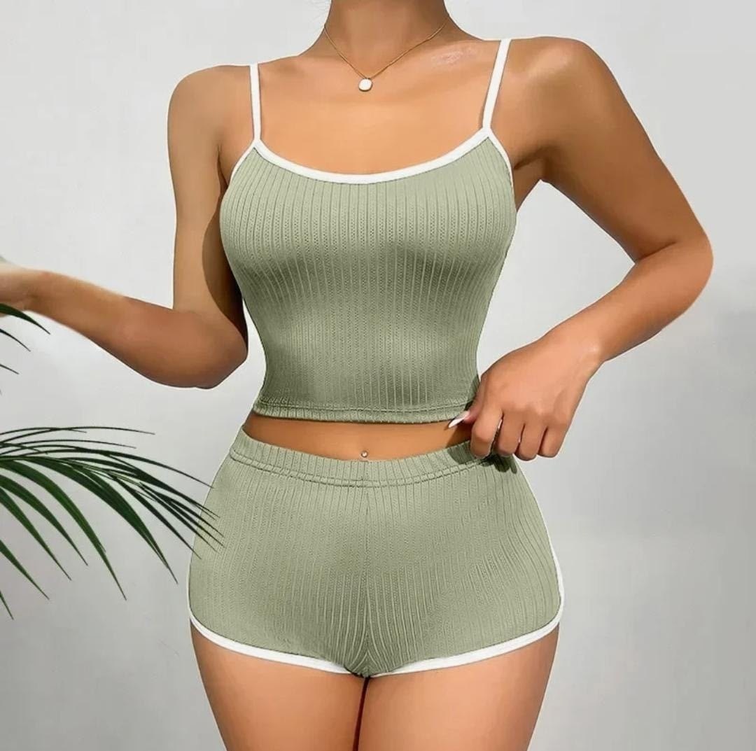 пижама в рубчик женская с шортами,пижама женская,пижама комплект,пижамный комплект женский,пижама с шортами