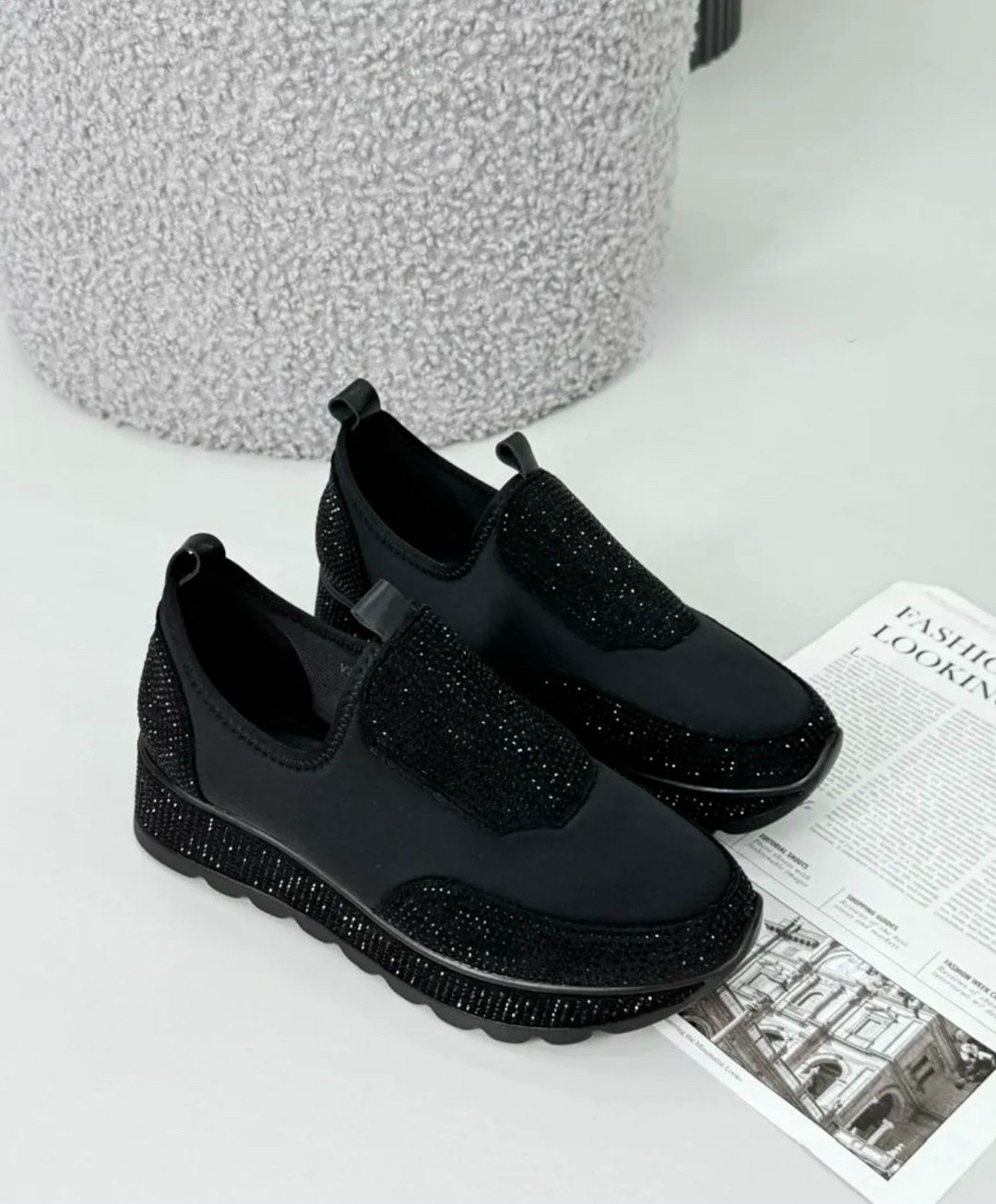 , женская,обуви,кроссовки со стразами женские,женские кроссовки