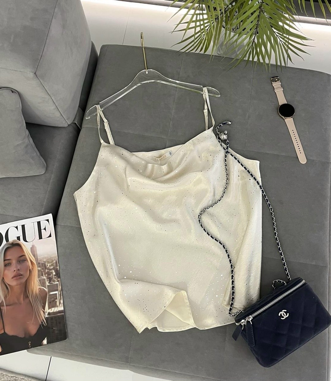 женские топы,топ с пайетками,майка с пайетками,топ с люрексом,женский топ на бретельках