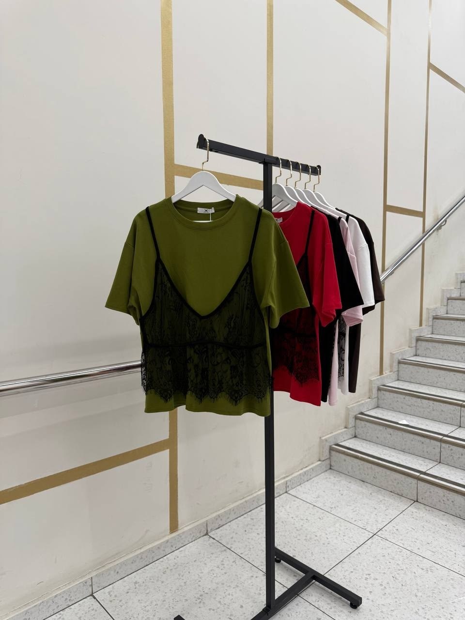 майка с кружевами,топ с кружевом,женская футболка,майка с кружевом