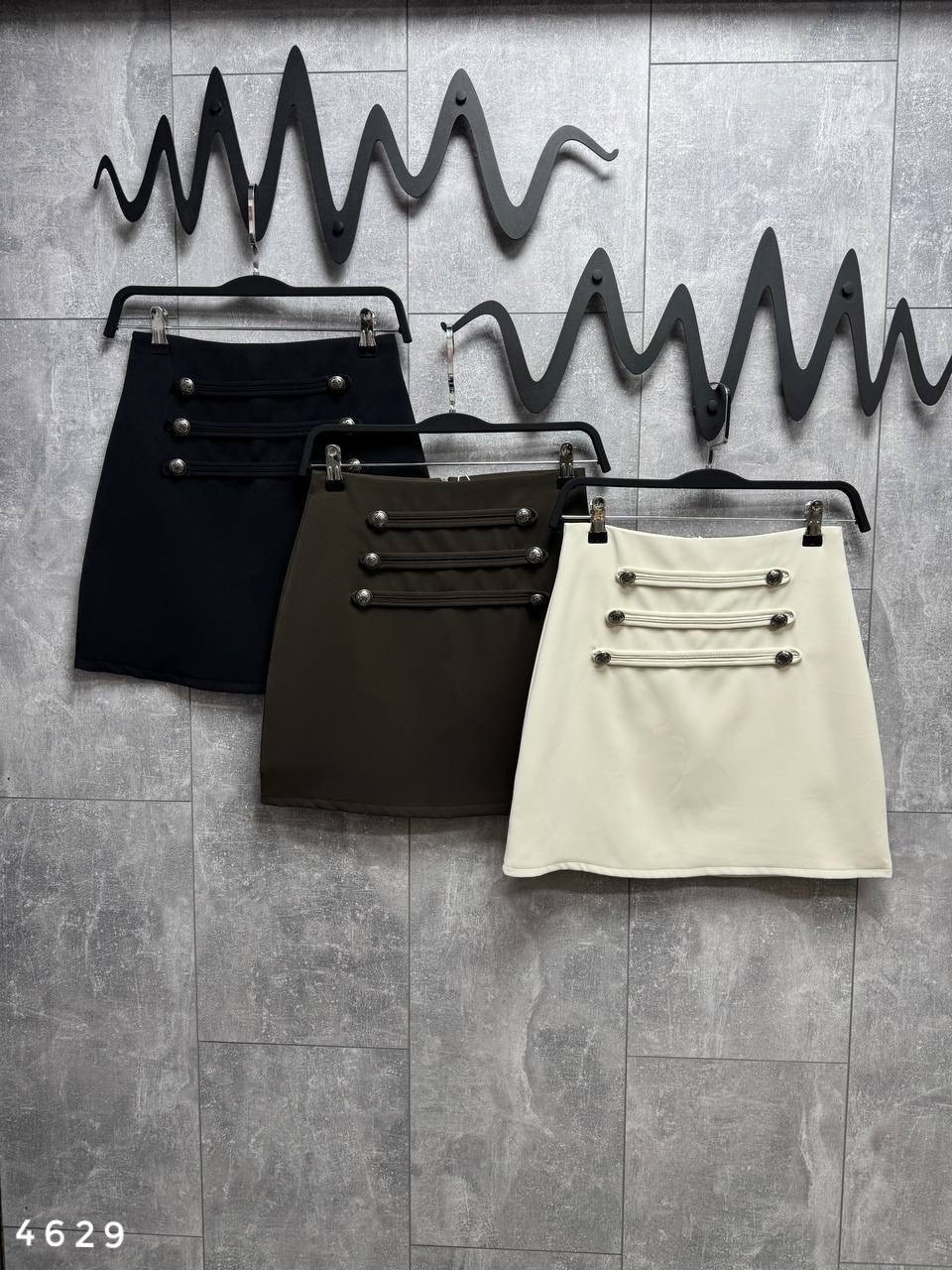 женщин,кожаные юбки,роскошная женщина,водолазка