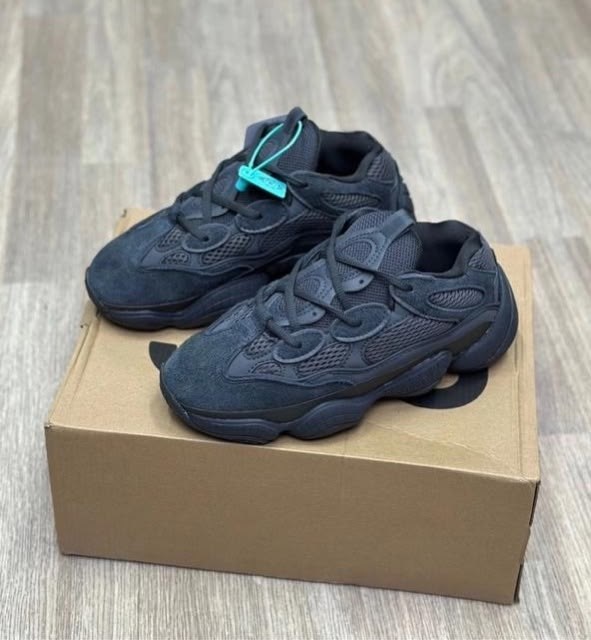 adidas yeezy 500 utility black,кроссовки adidas yeezy boost 500,adidas yeezy 500,кроссовки adidas yeezy boost 500 black,adidas yeezy кроссовки 500
