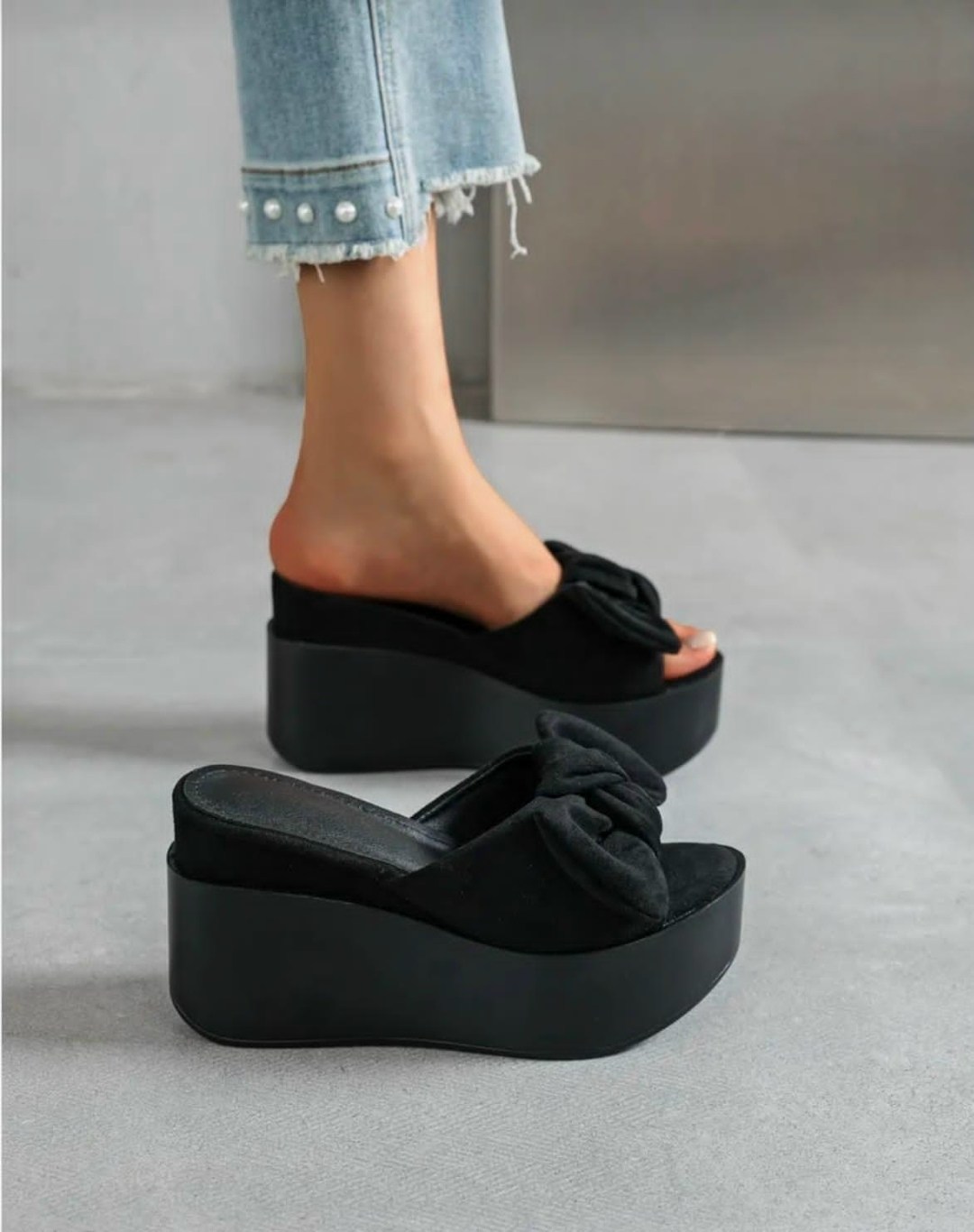 шлепки на платформе женские,,женские шлепанцы на платформе,шлепанцы женские,шлепки на платформе