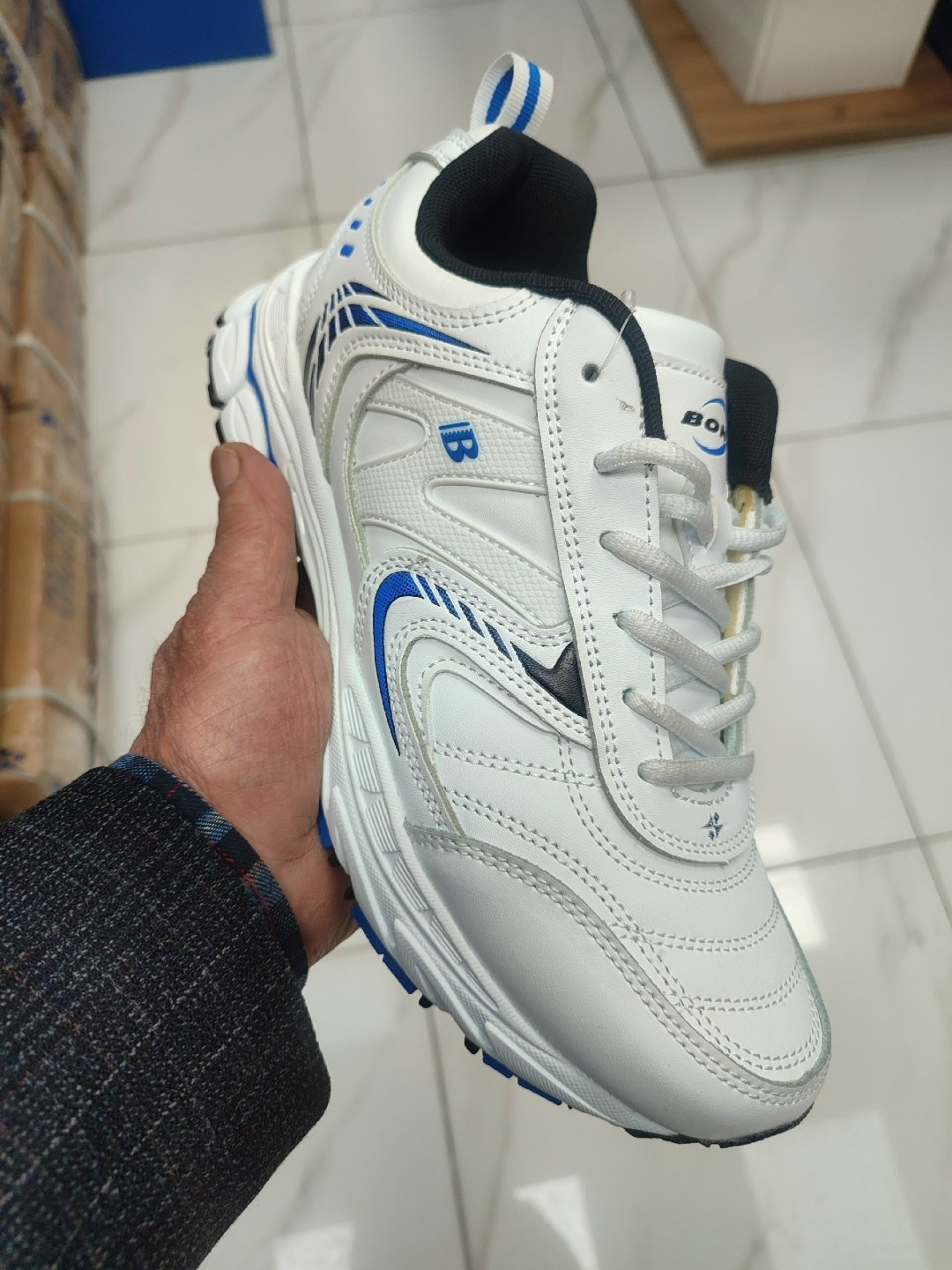 кроссовки bona,мужские кроссовки bona,кроссовки,кроссовки бона,фирменные кроссовки