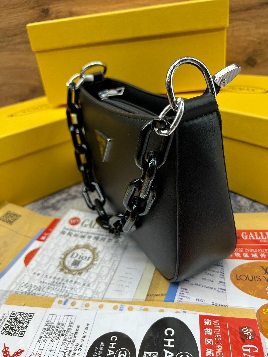 cумка женская guess,сумка,женская сумка прада милано,сумка женская прада,прада сумка