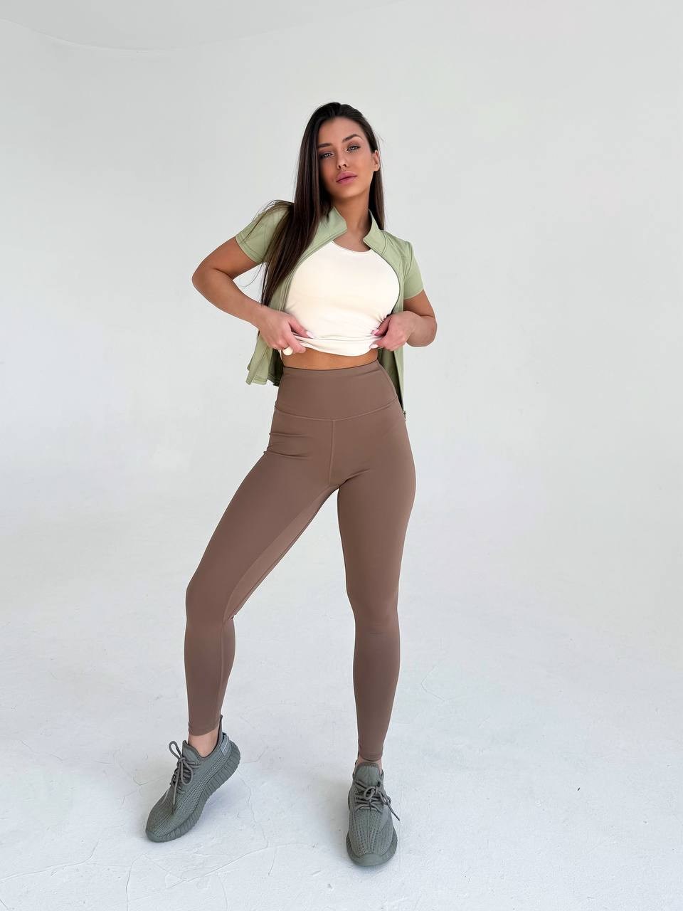 женские спортивные топы,кроп топ,женские топы,женский кроп топ,топы и майки