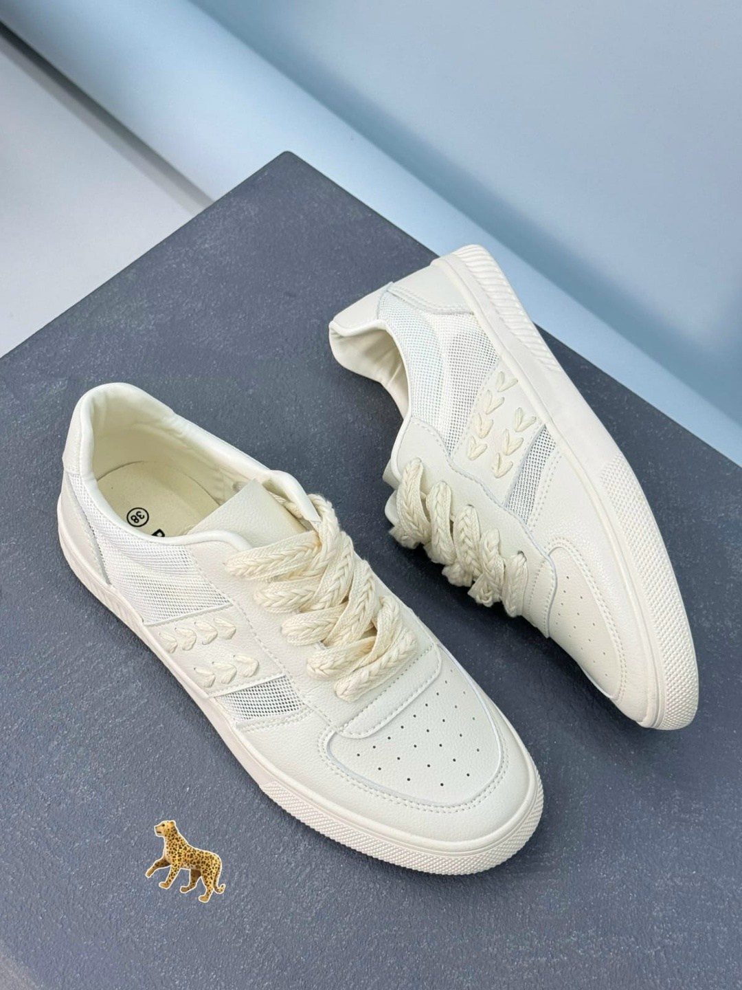 кроссовки женскиe,,кеды женски,женские белые кроссовки,белые кеды