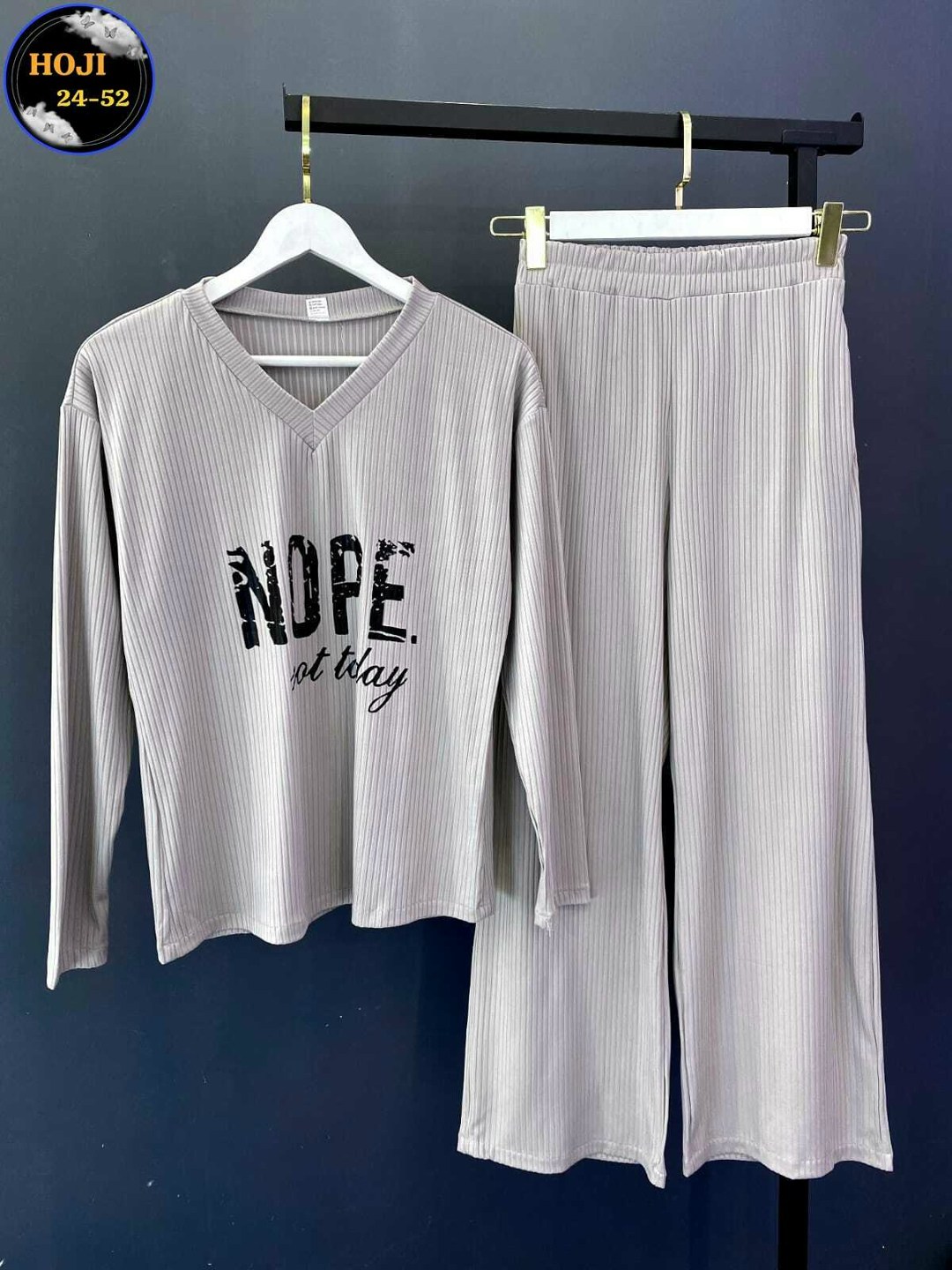 костюм женский,трикотажные костюмы,брючный костюм,стильные костюмы,костюм с брюками