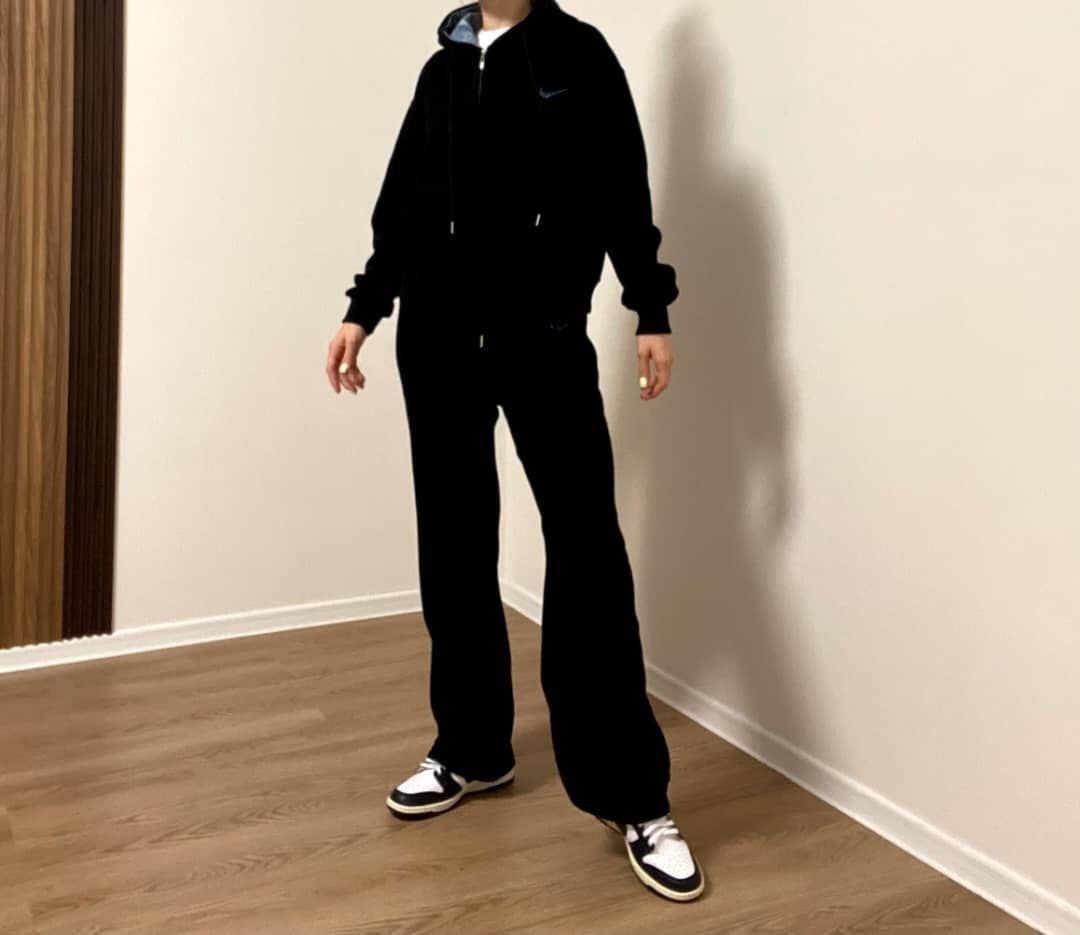 спортивные костюм,велюровый костюм спортивный,женские костюмы спортивные,костюм бархатный,костюм спорт