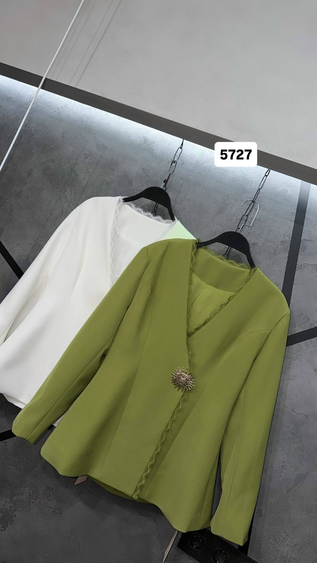 женский блейзер с длинным рукавом, элегантный белый блейзер с одним пуговицами и отделкой стразами,,женский костюм,пиджак,женский офисный блейзер с бусинами