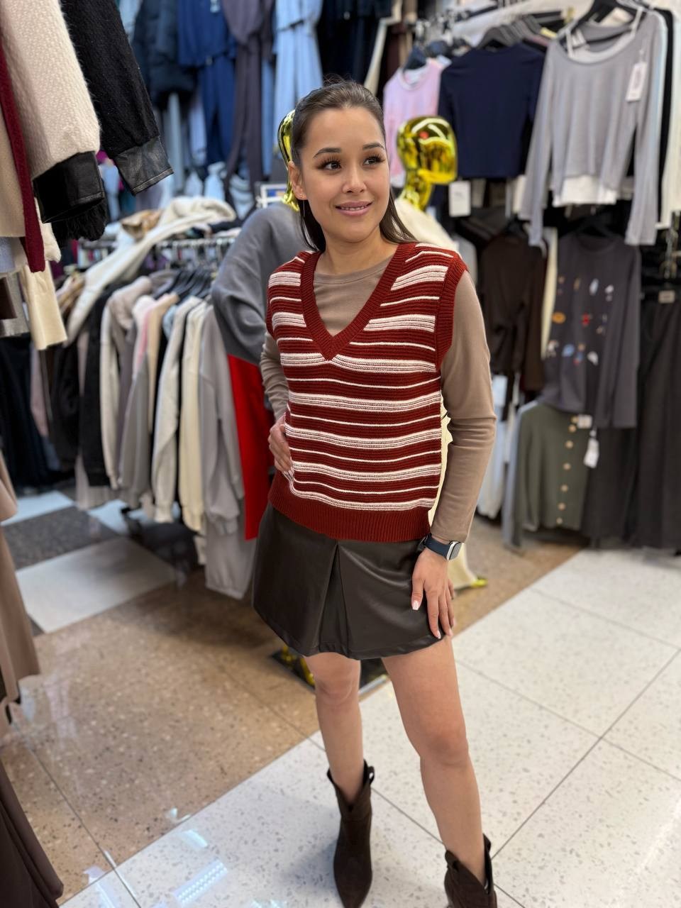 вязаный жилет,жилетка вязаная,женский вязаный жилет,жилетка женская,жилет женский