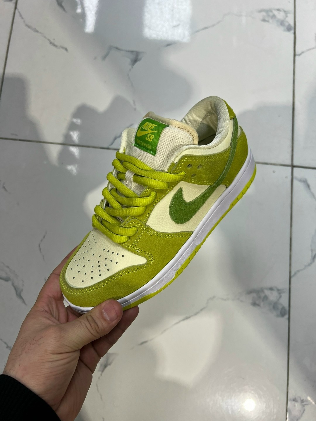 кроссовки nike sb dunk low green apple,nike sb dunk low green apple,кроссовки nike dunk sb low green apple кеды данки сб,кроссовки nike dunk low pro sb зеленые,nike sb dunk low green apple 2026
