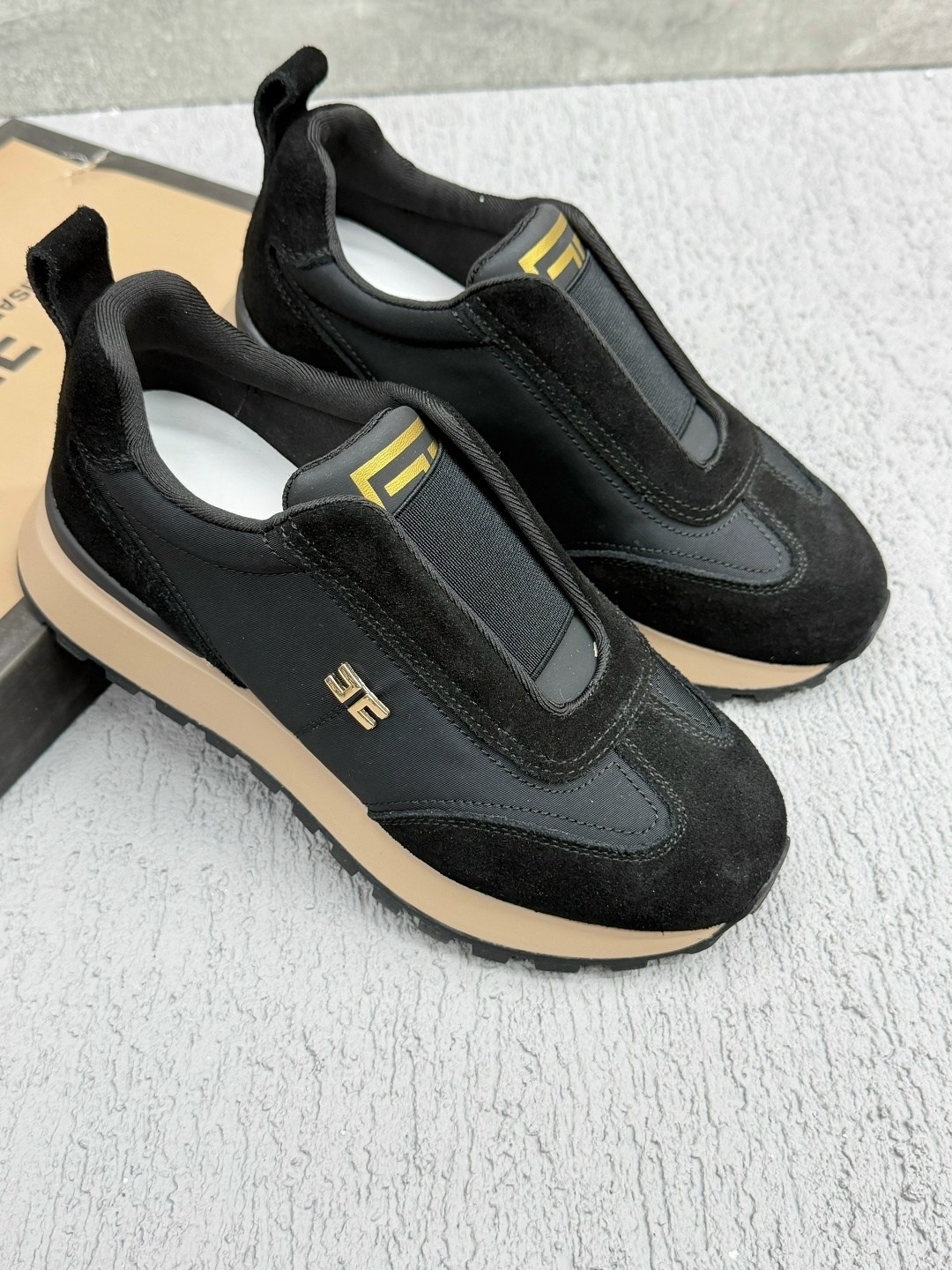 кроссовки фенди мужские,fendi кроссовки,кроссовки брендовые,,кроссовки фенди