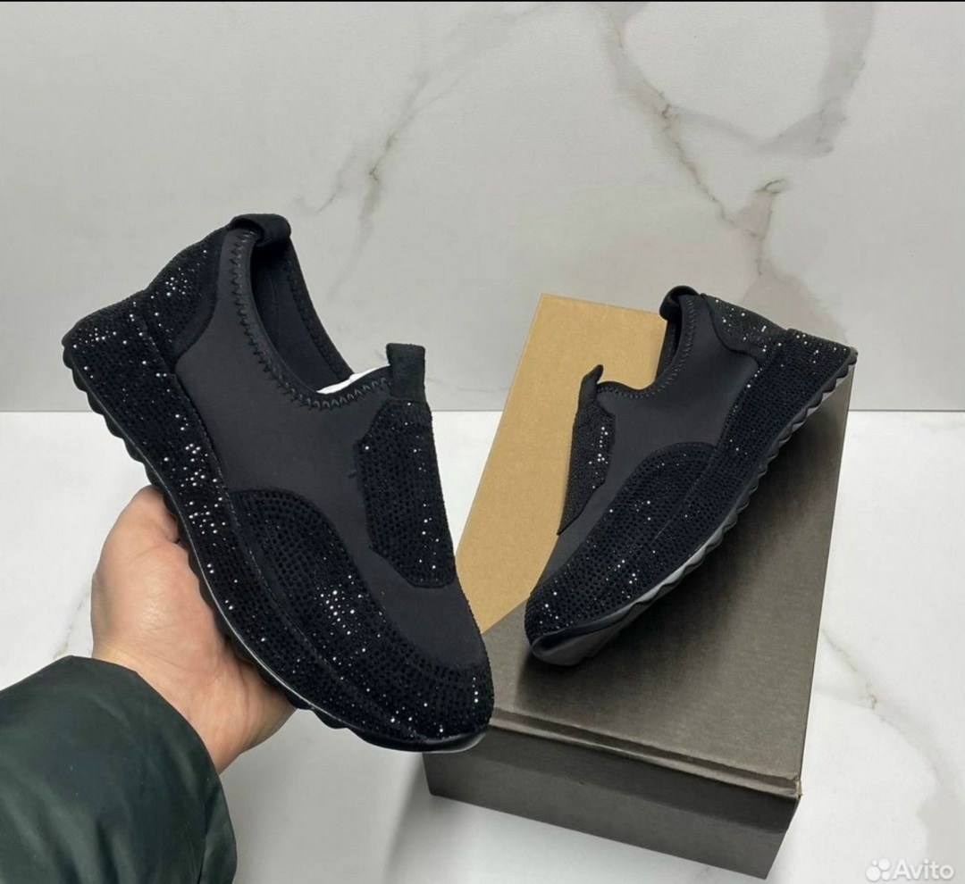 ,кроссовки со стразами женские,кроссовки со стразами,женские кроссовки, женская