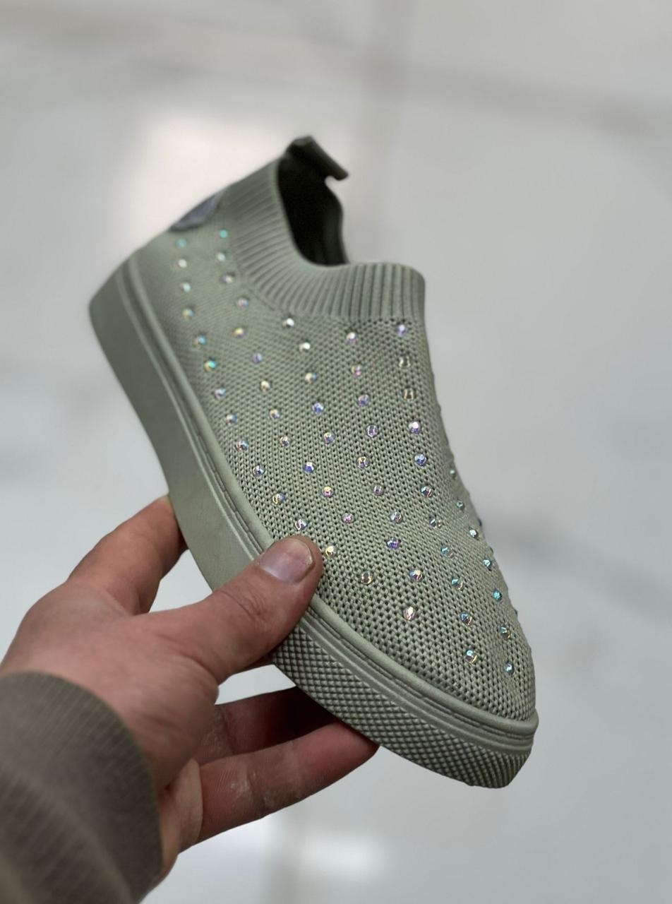 ,слипоны женские,женская ,кроссовки женскиe,кроссовки со стразами