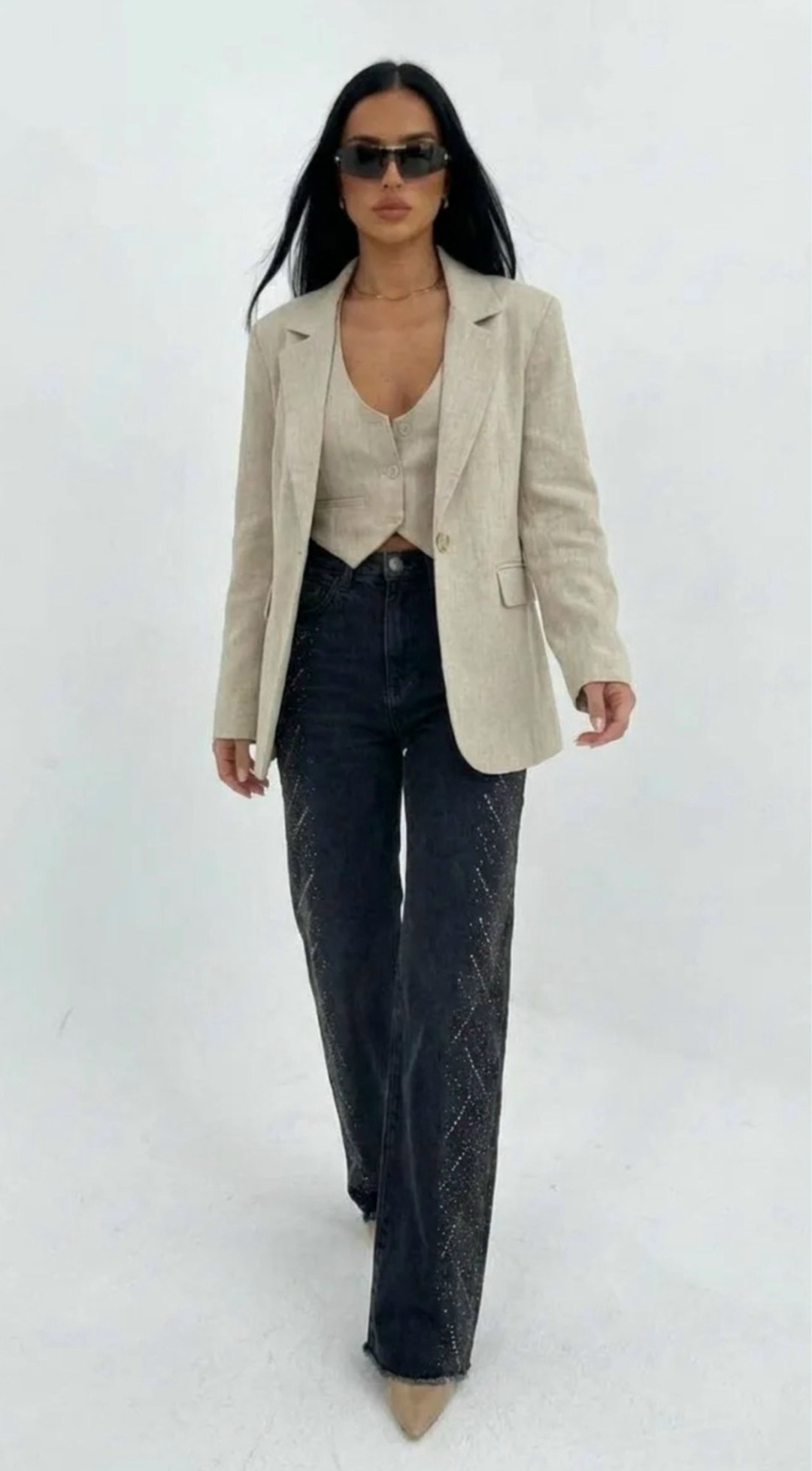 джинсы со стразами,джинсы женские стразы,джинсы женские zolla 22333710v06199d0 черные,джинсы со стразами в золла,черные джинсы со стразами