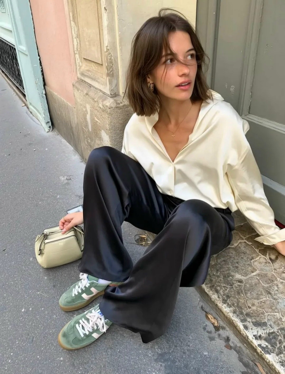 брюки женские атласные с широкими штанинами,брюки прямые,стильные наряды,широкие брюки,женские широкие брюки