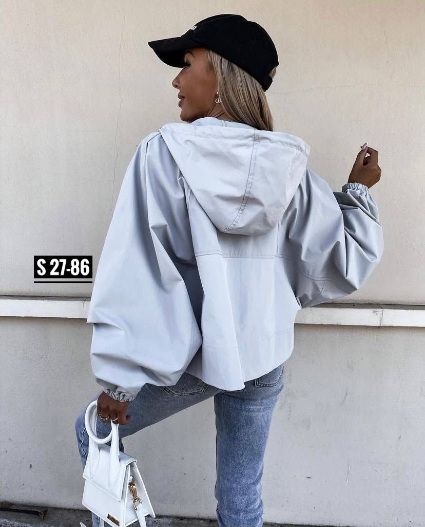 куртка,женская куртка,легкая куртка,стильная куртка,куртка короткая