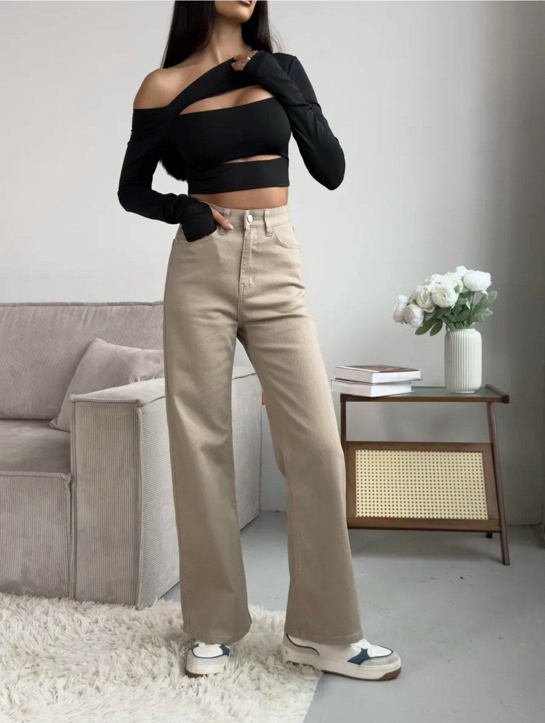 брюки джинсы,прямые брюки,стиль одежды,джинсы бежевые,джинсы женские широкие