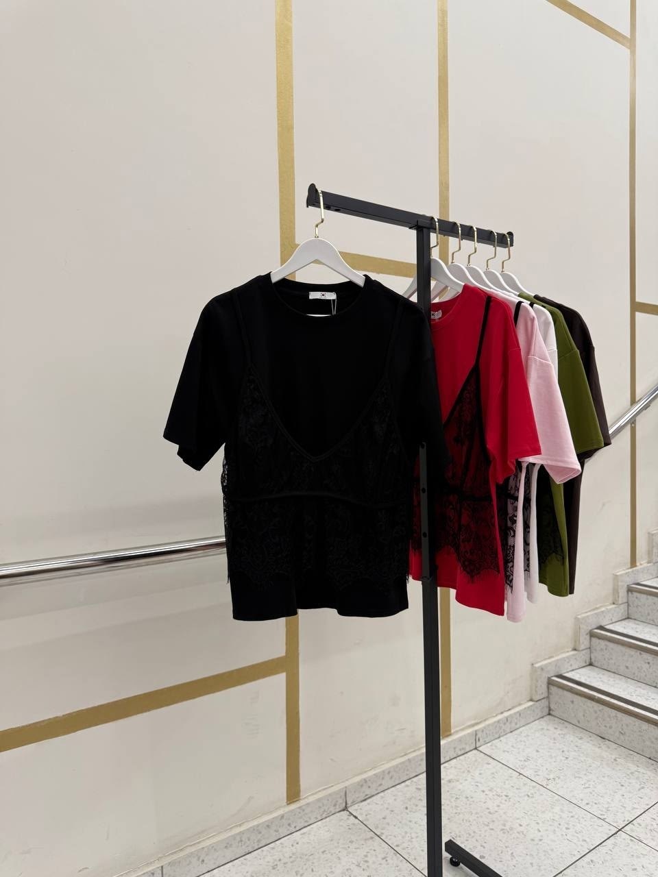 майка с кружевами,топ с кружевом,женская футболка,майка с кружевом