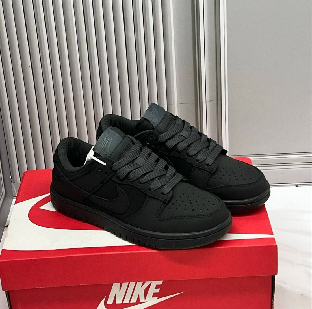 кроссовки,кроссовки nike,фирменные кроссовки,кроссовки мужские nike,черные кроссовки