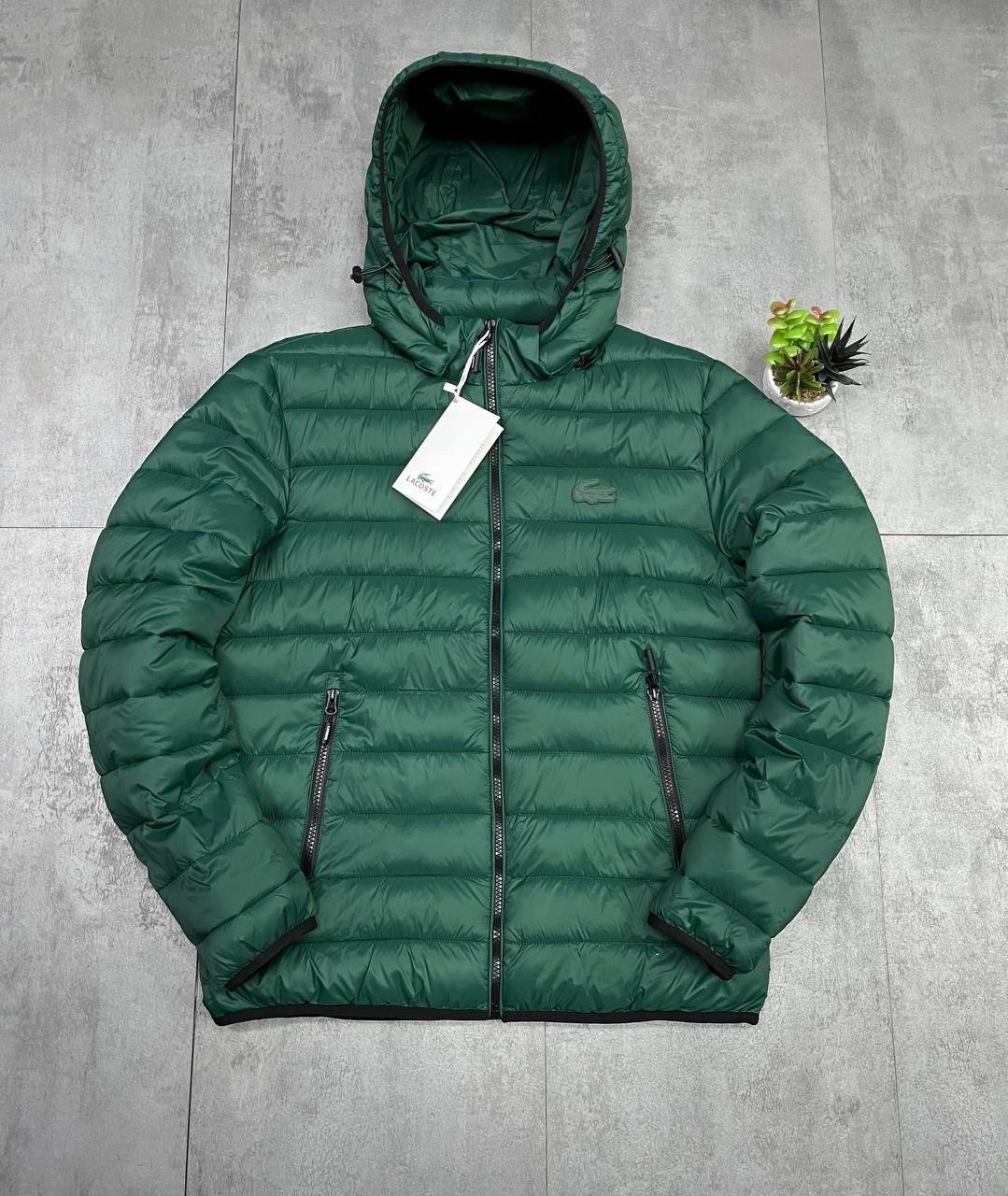 куртка lacoste,демисезонная куртка,пуховик lacoste,зеленый пуховик,пуховик лакост