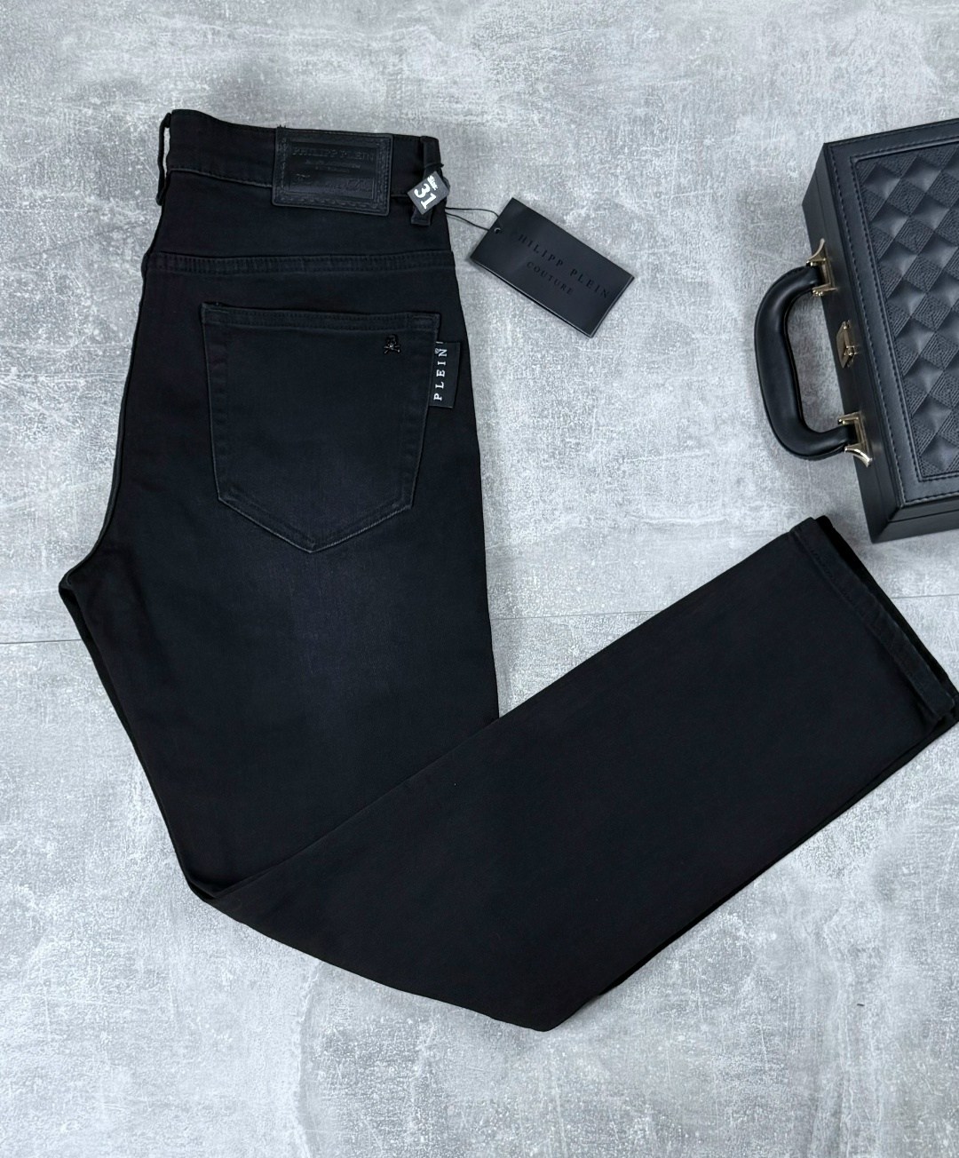 джинсы мужские,мужские черные джинсы,джинсы для мужчин,стильные мужские джинсы,джинсы повседневные