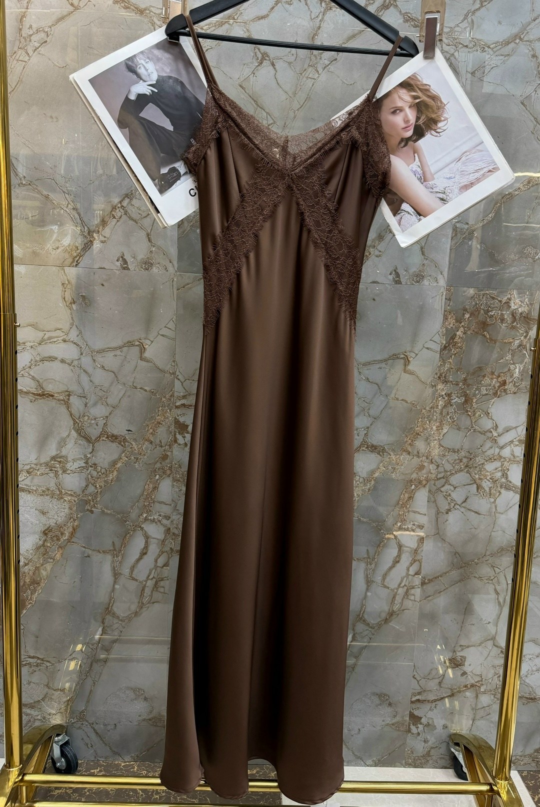 платье с кружевами,платье-комбинация,атласное платье,бельевой стиль кружево,ночная сорочка