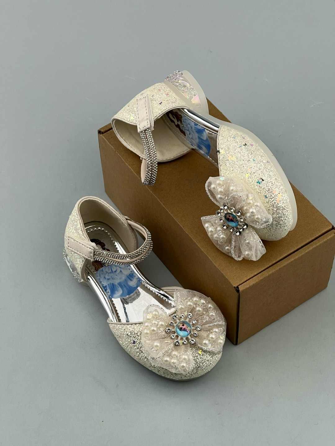 детские туфли с кристаллами disney,,детские туфли для девочек,фиолетовые туфли детские,босоножки для девочек