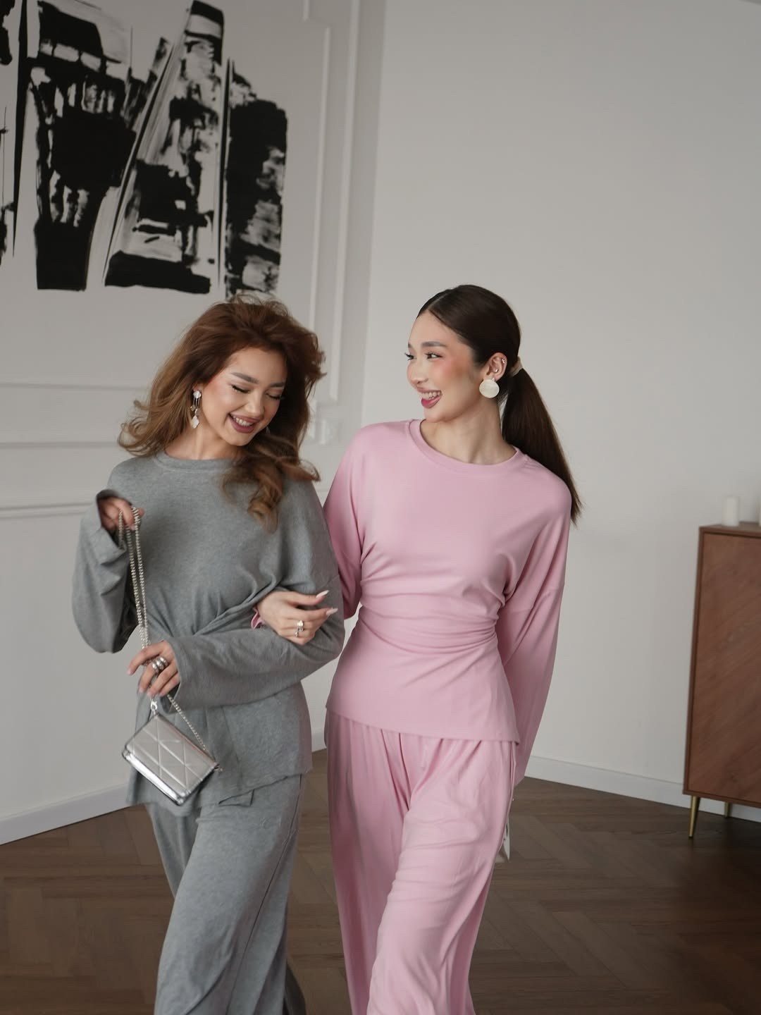 брючный костюм,трикотажные костюмы,модные брюки,широкие брюки,костюм с юбкой