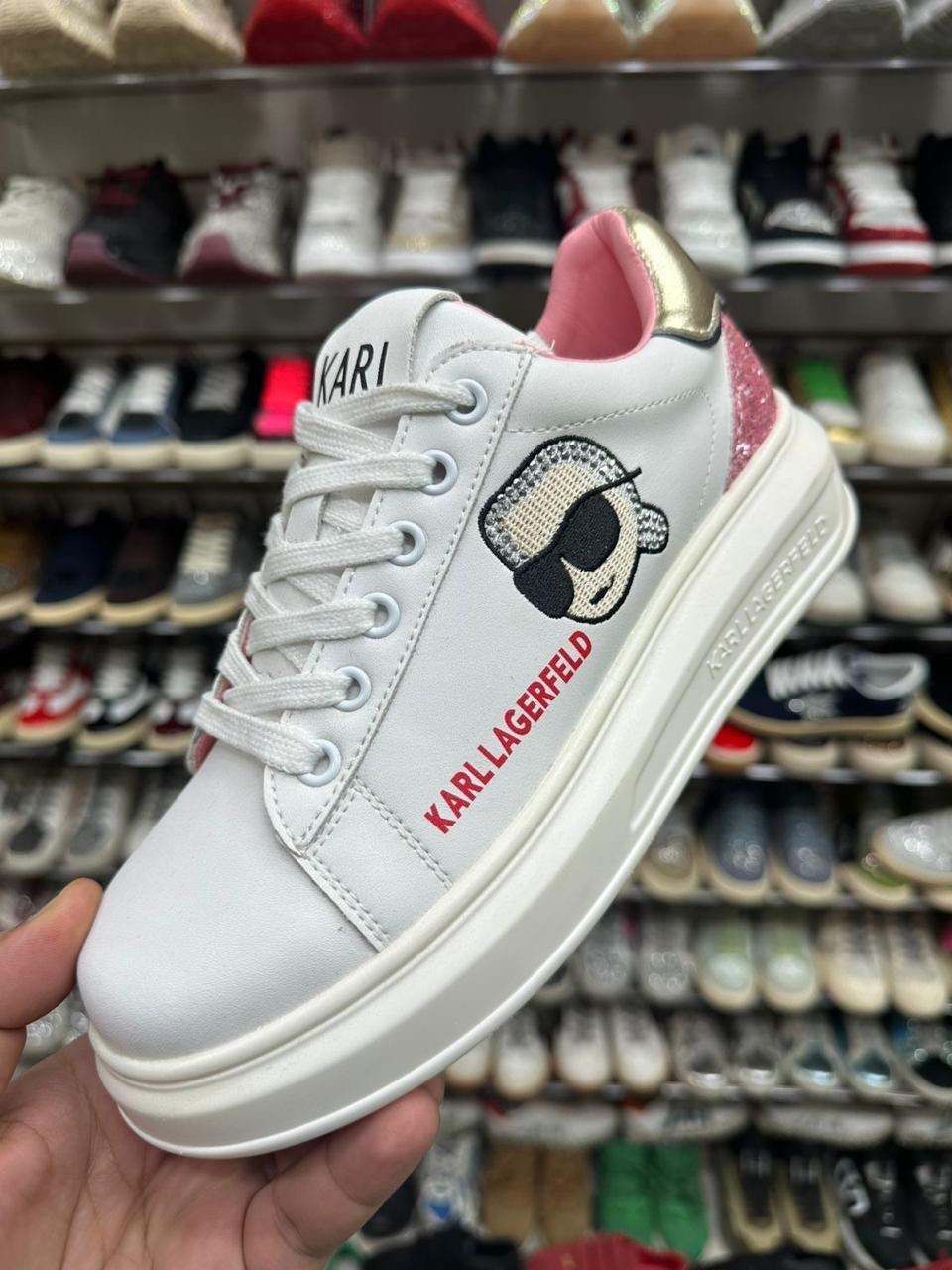 кроссовки кожаные karl lagerfeld kapri nft белый,,кроссовки karl lagerfeld,кроссовки karl lagerfeld женские,кеды karl lagerfeld женские