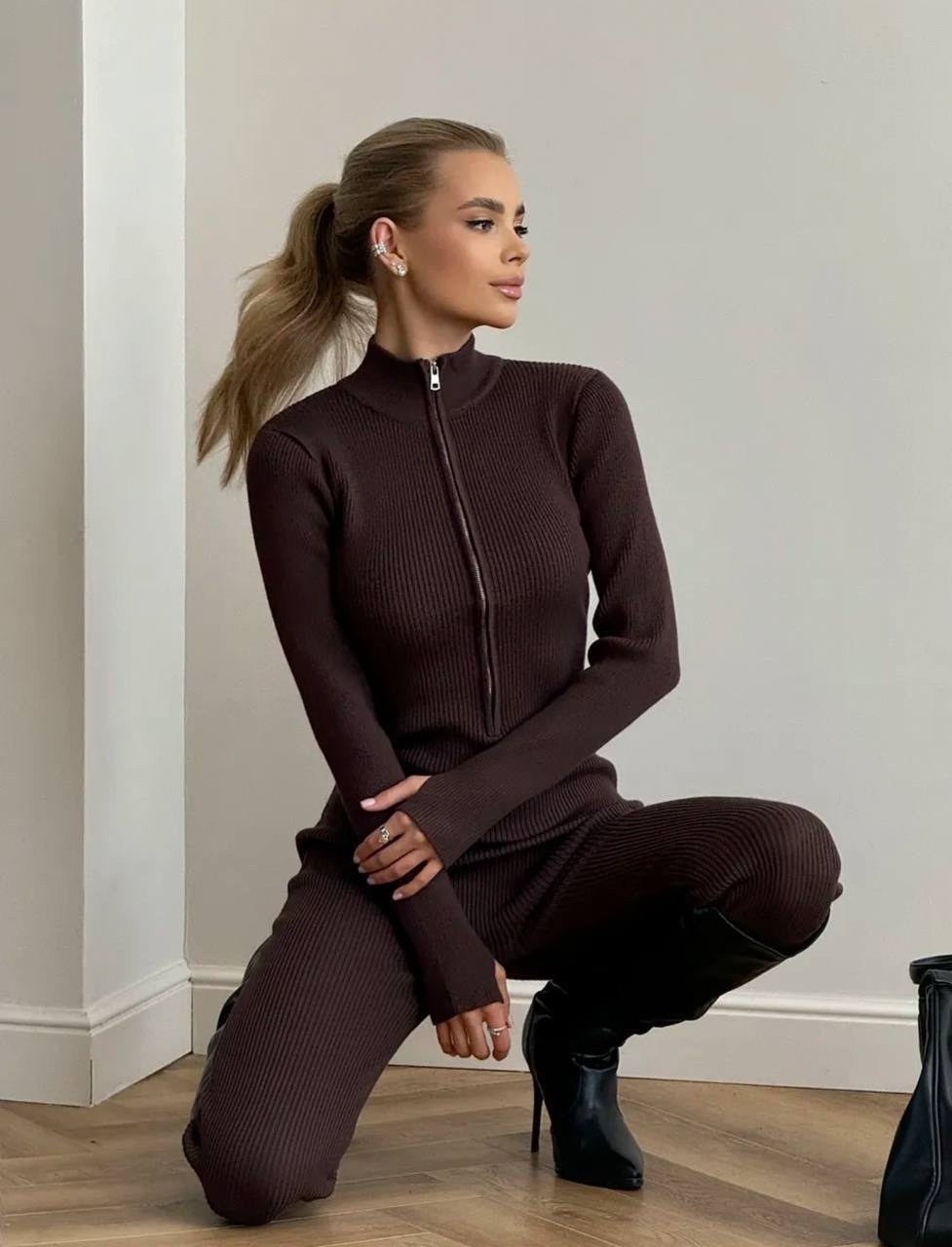 трикотажный костюм,трикотажный комбинезон,комбинезон женский,женский костюм,трикотажный комплект